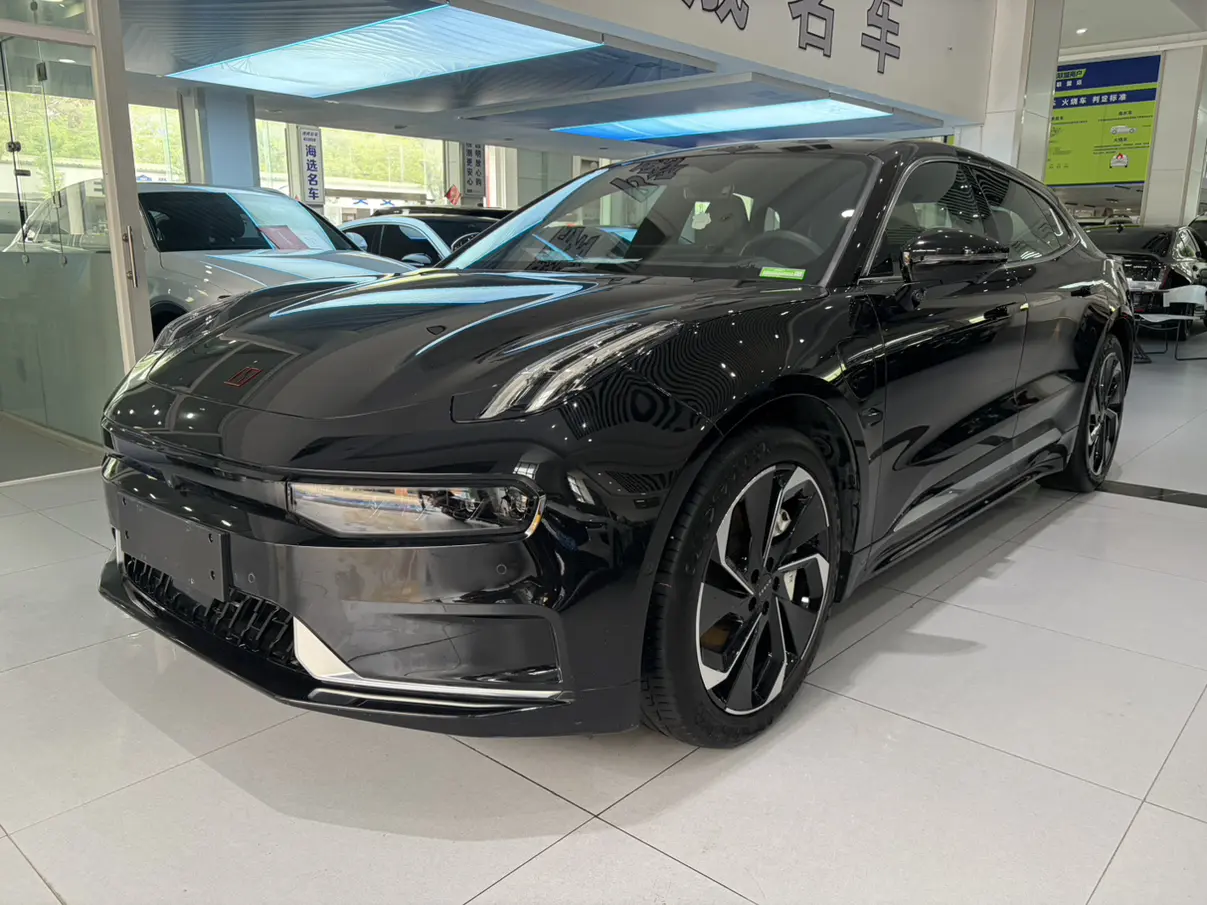 ZEEKR 001