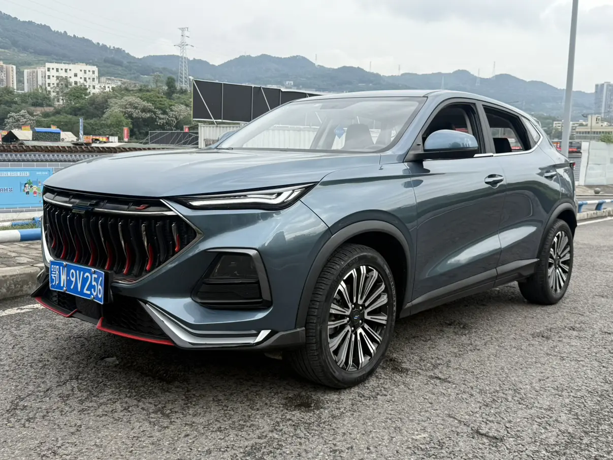 Oshan Changan Auchan X5