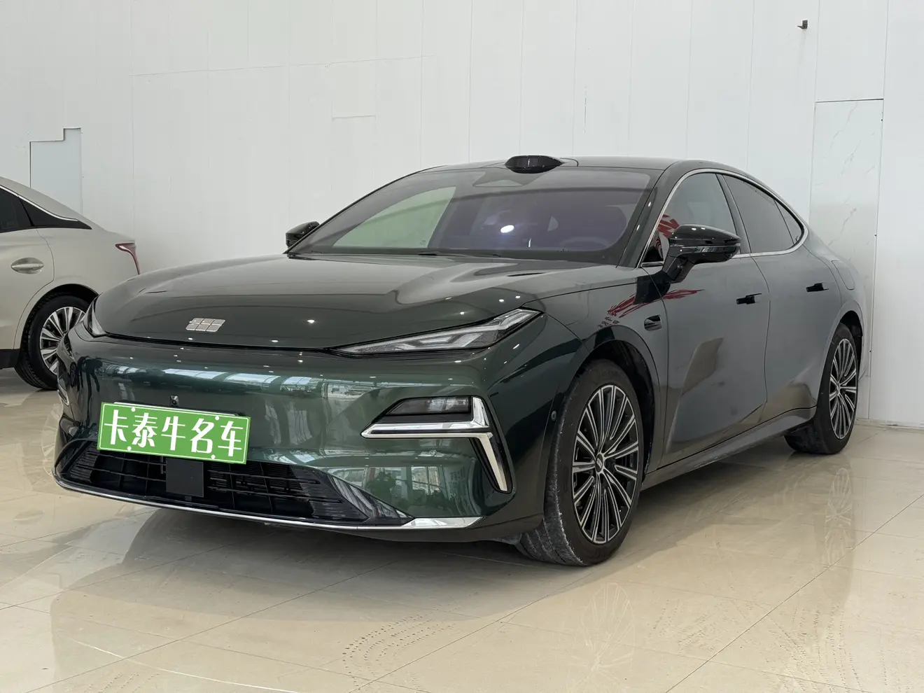 Geely Galaxy Star 8 PHEV