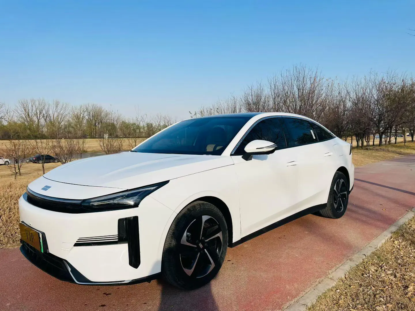 Geely Galaxy L6