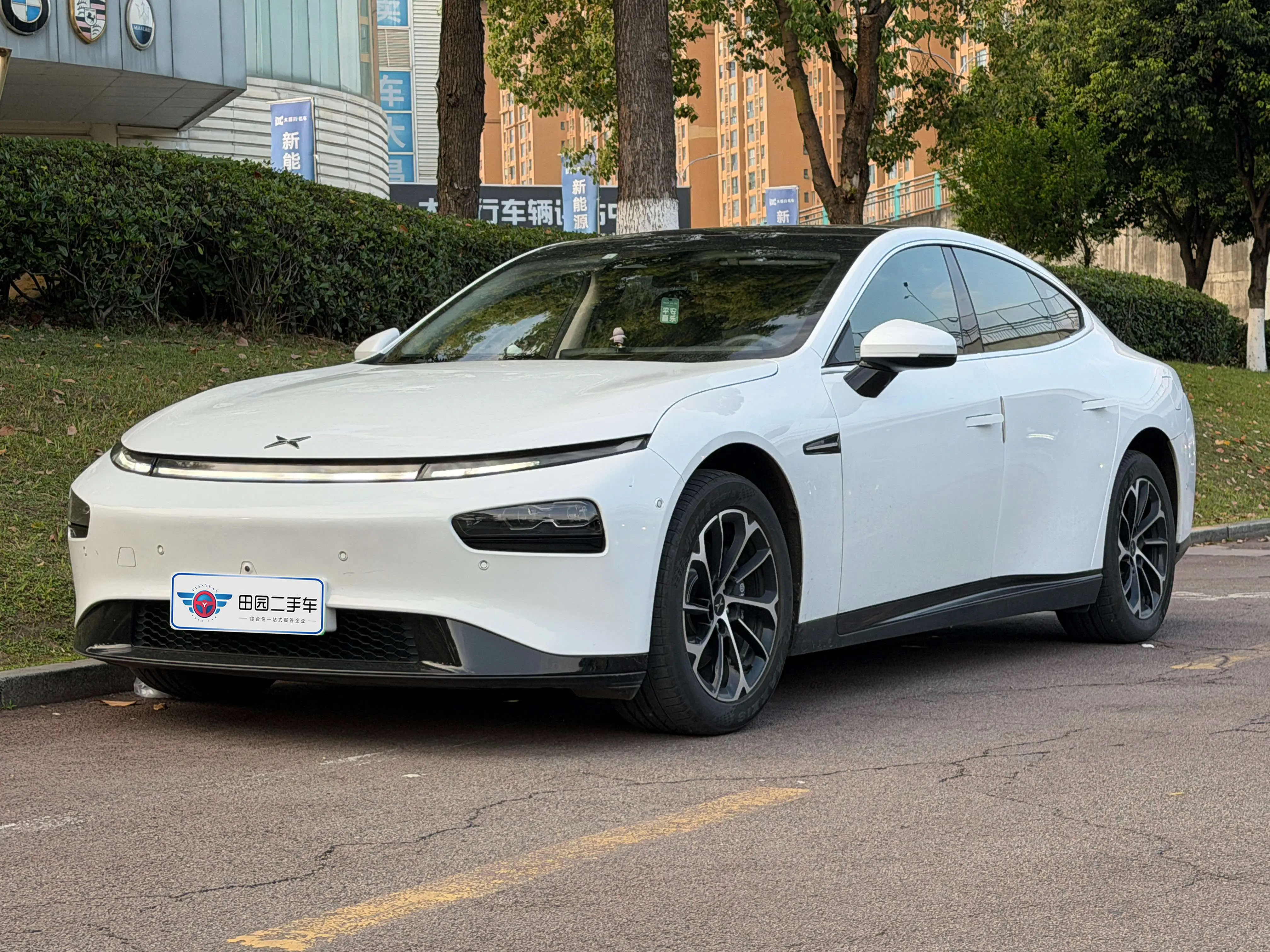 Xpeng P7