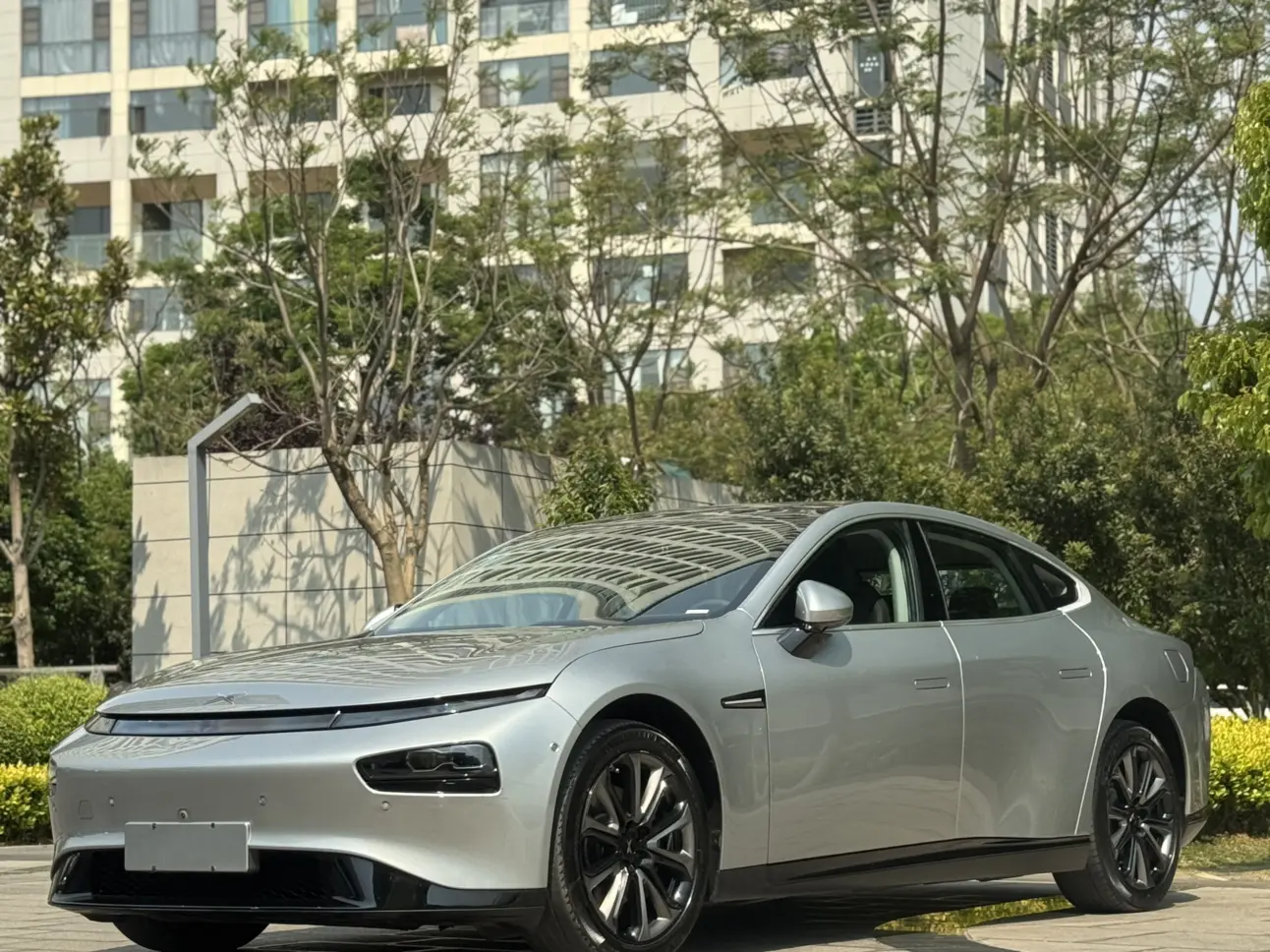 Xpeng P7