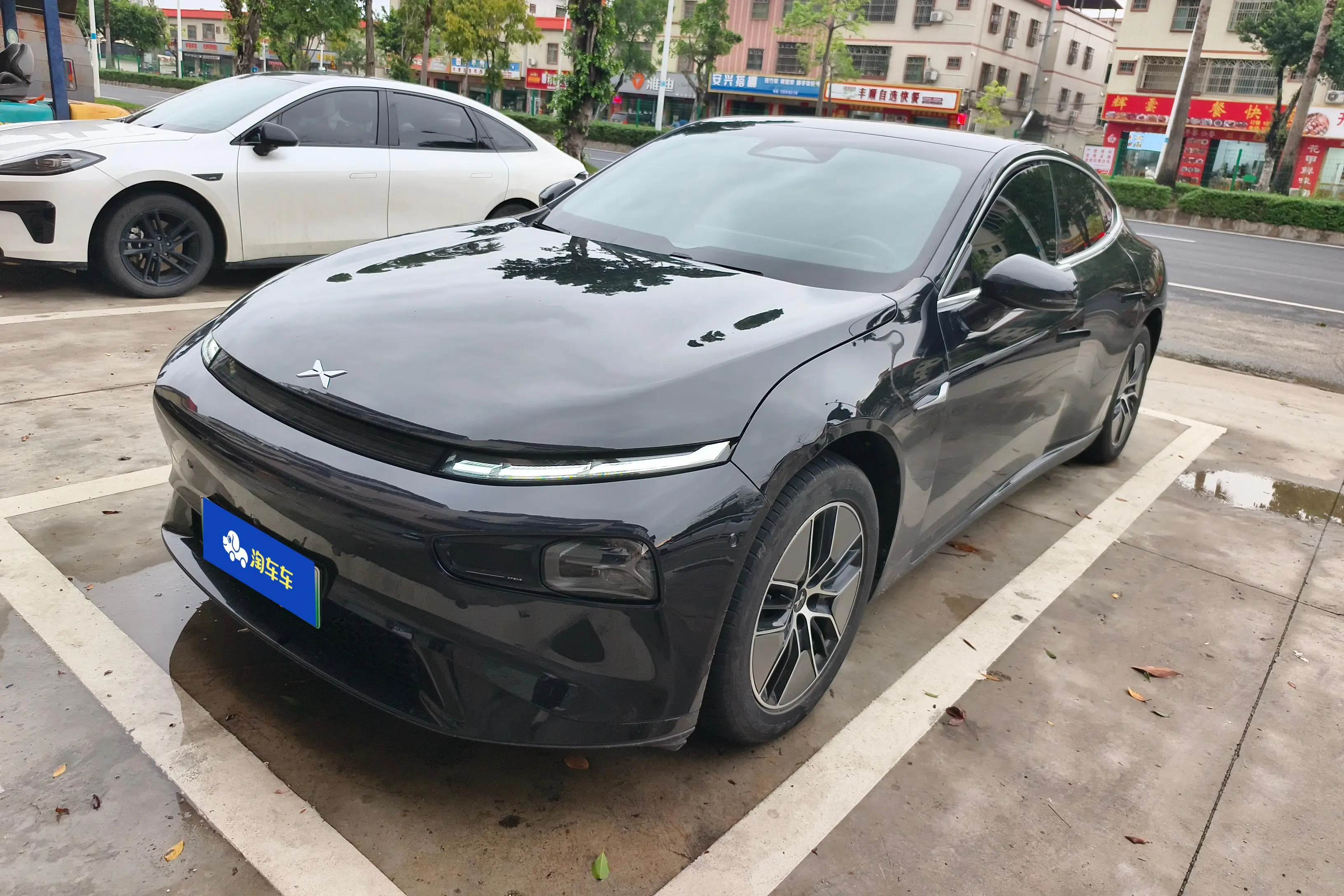 Xpeng P7