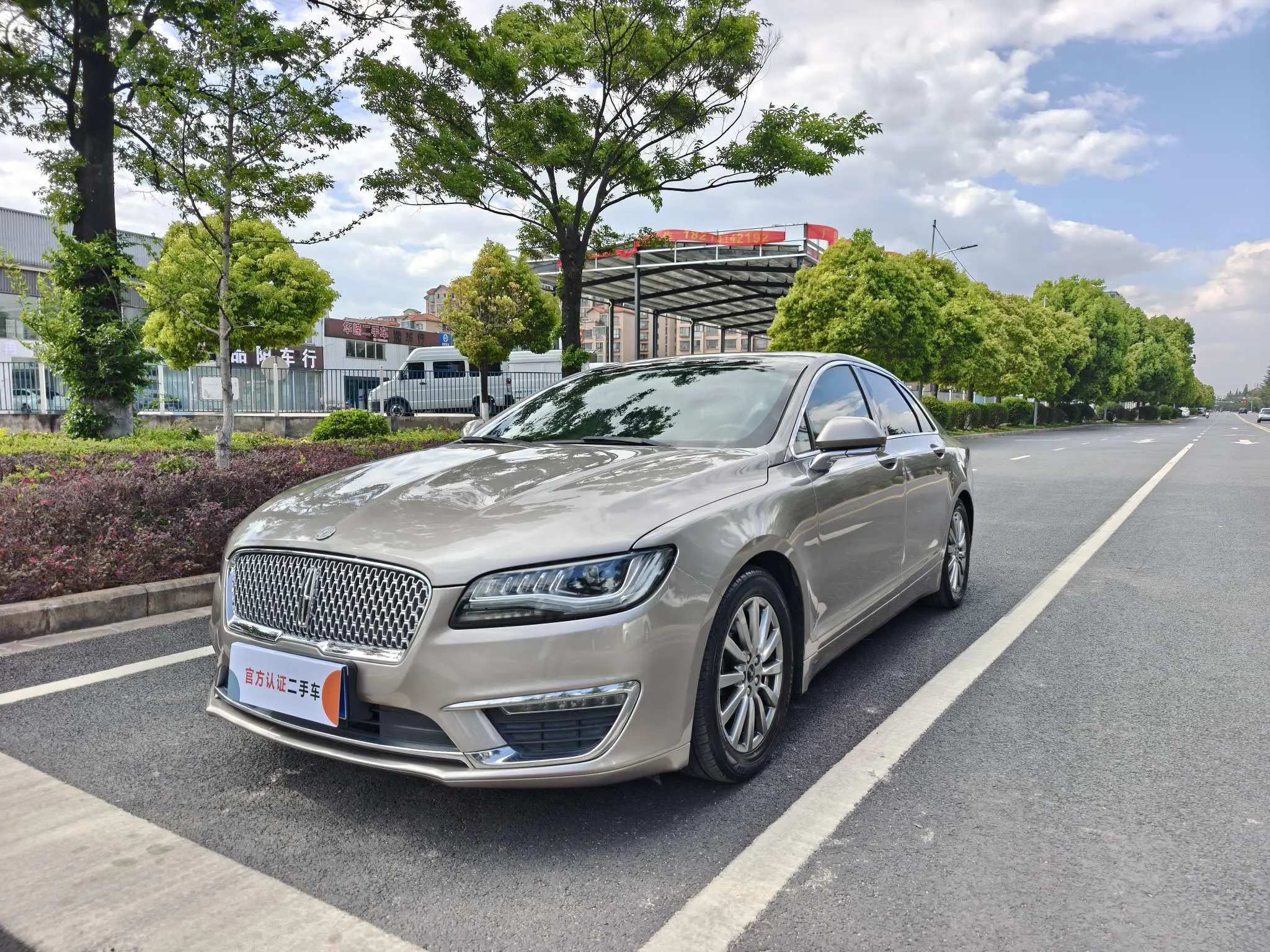 Lincoln MKZ