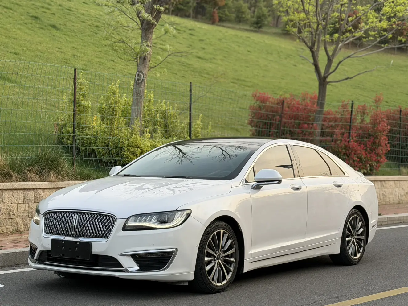 Lincoln MKZ