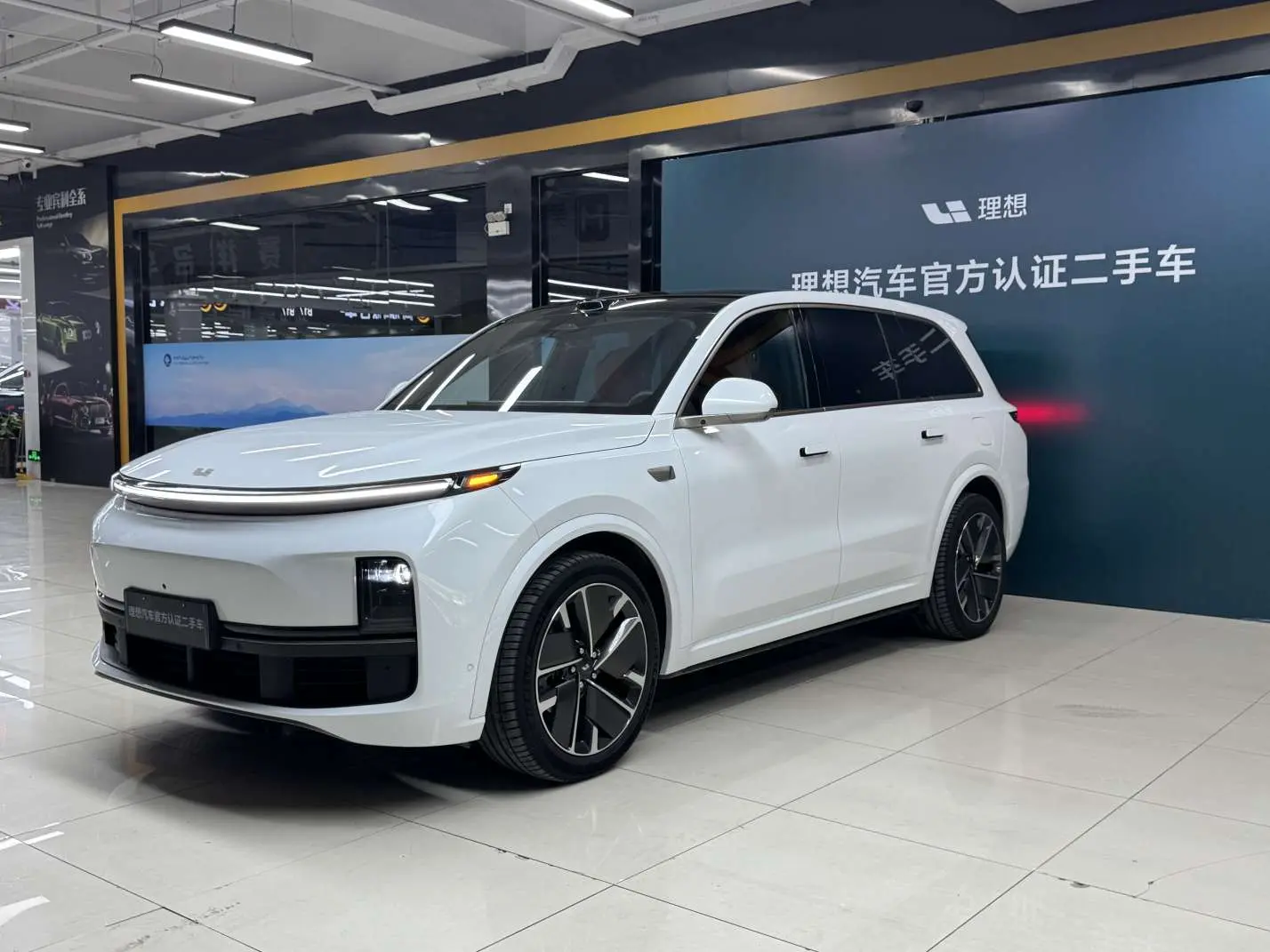 Lixiang L9
