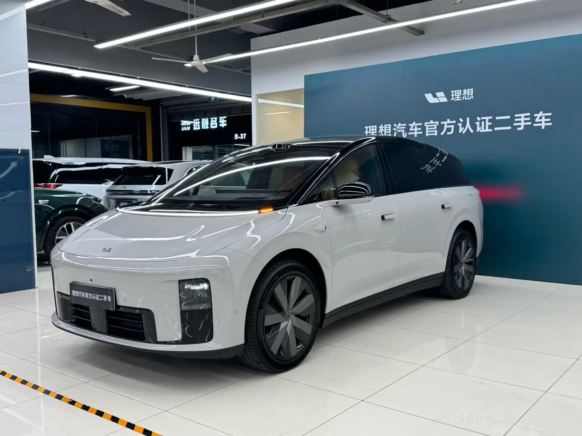 Li Ideal i8