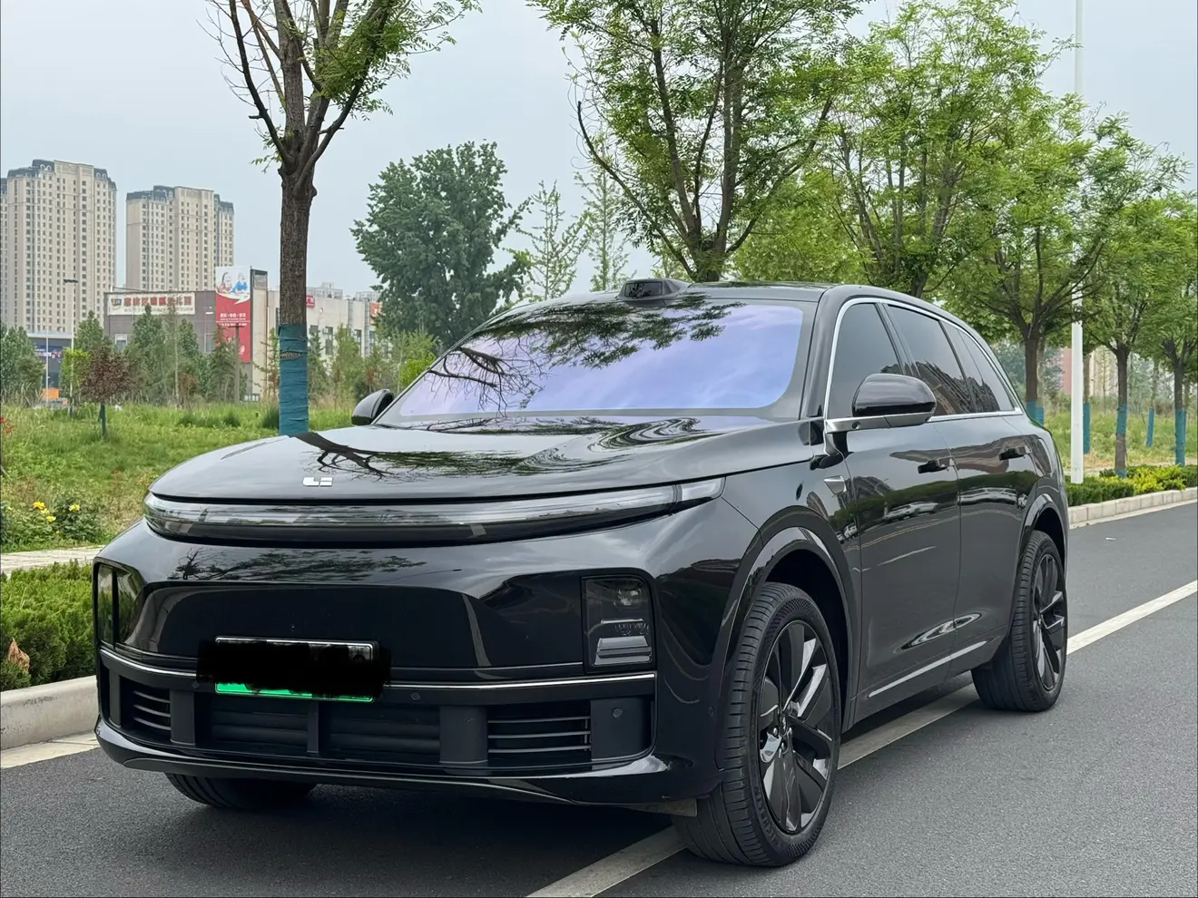 Lixiang L7