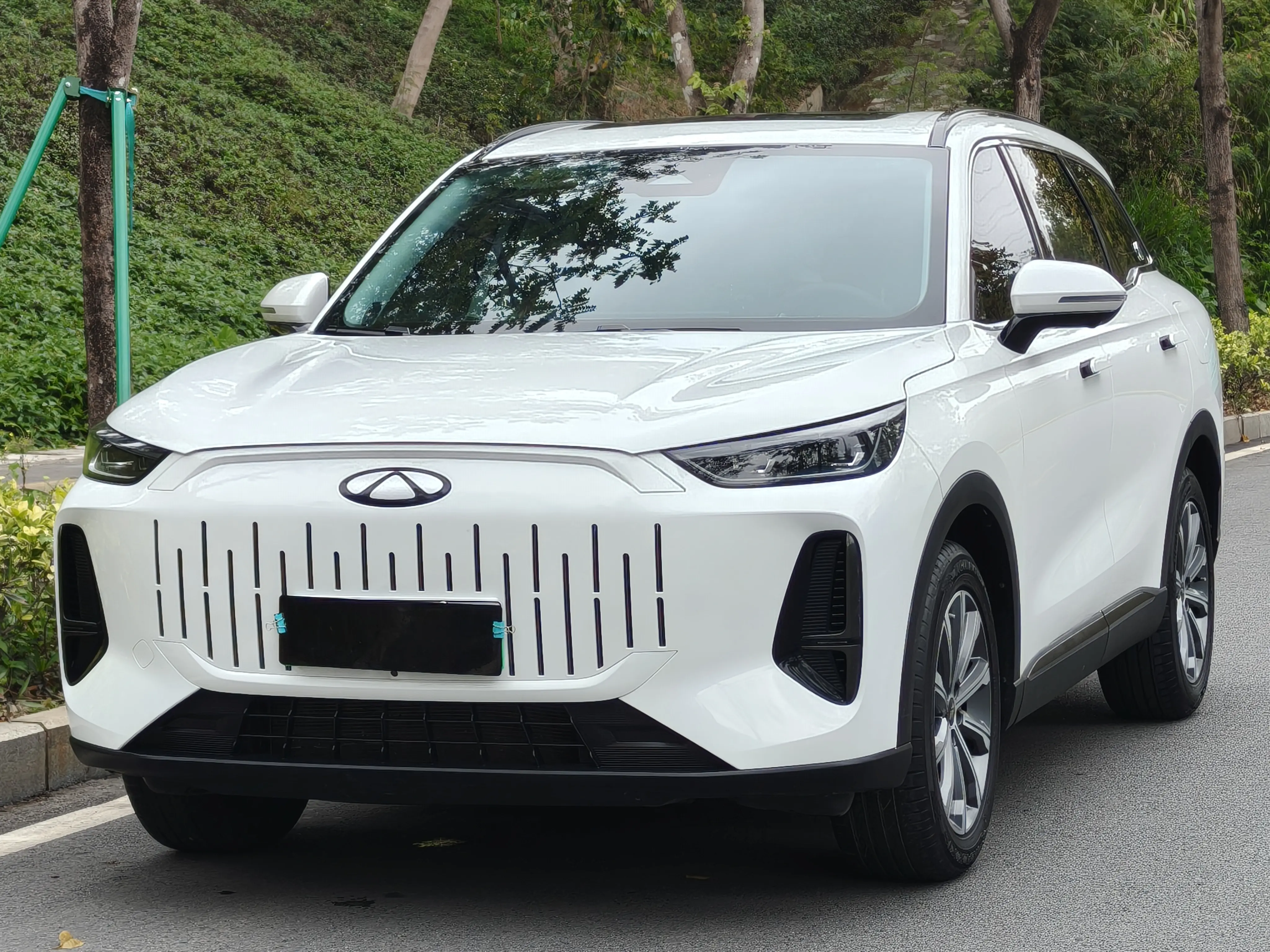 Chery Fengyun T9