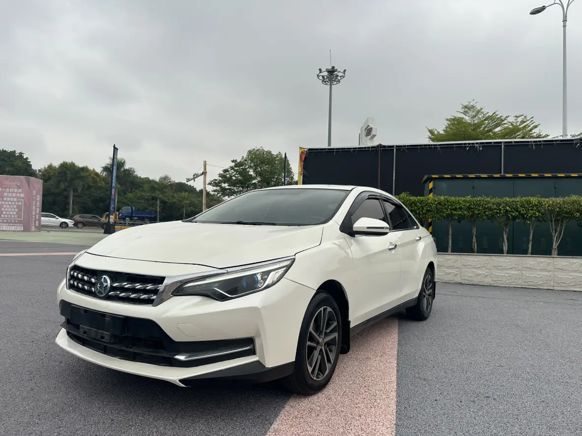 Kai Chen Venucia D60
