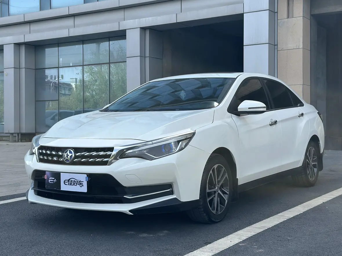 Kai Chen Venucia D60