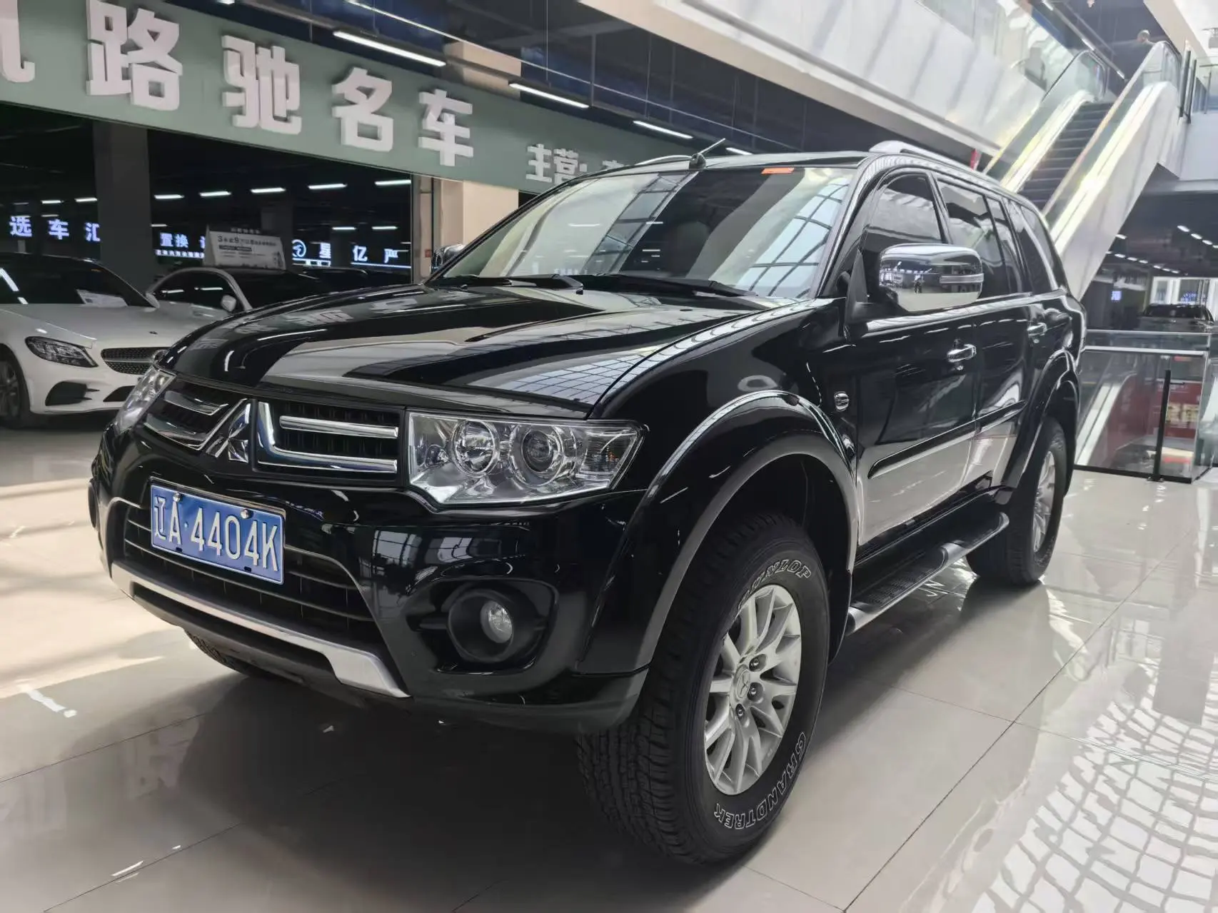 Mitsubishi Pajero Jinchang