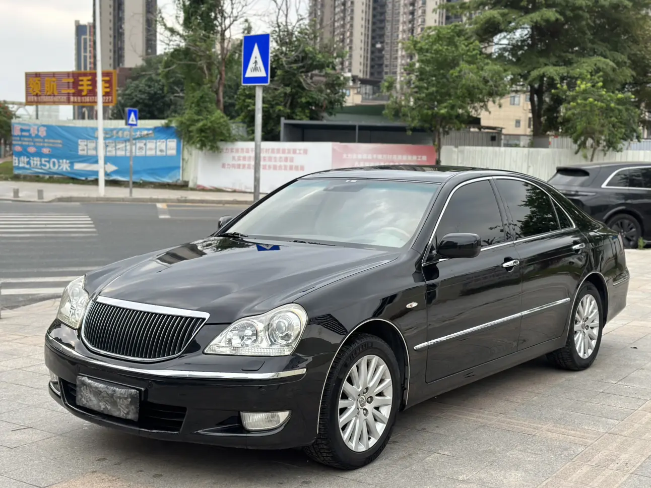Hongqi Red flag flourishing