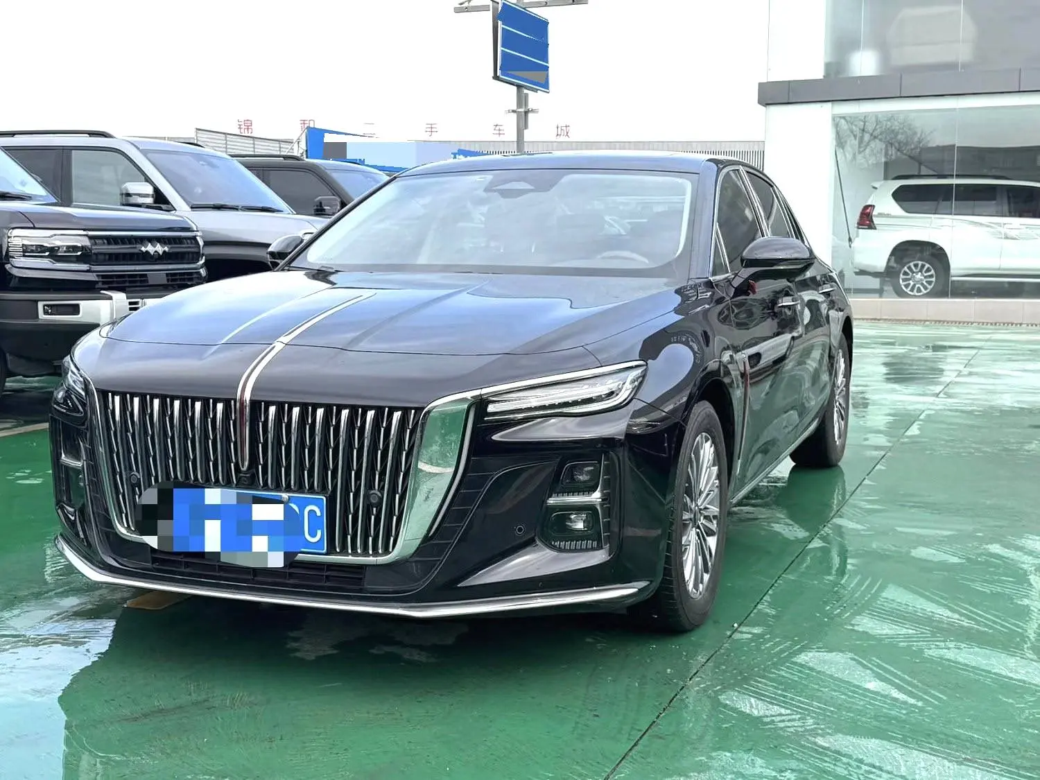 Hongqi H5