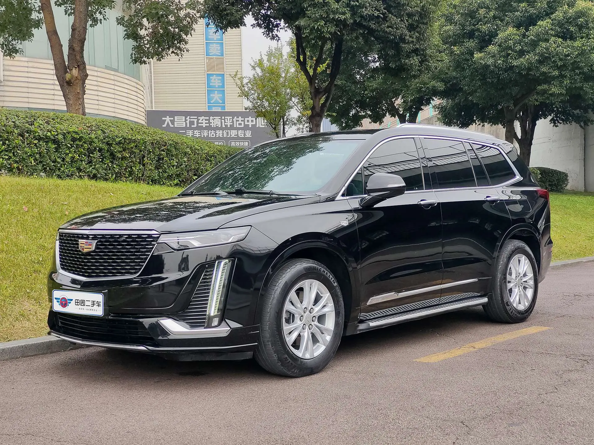 Cadillac XT6