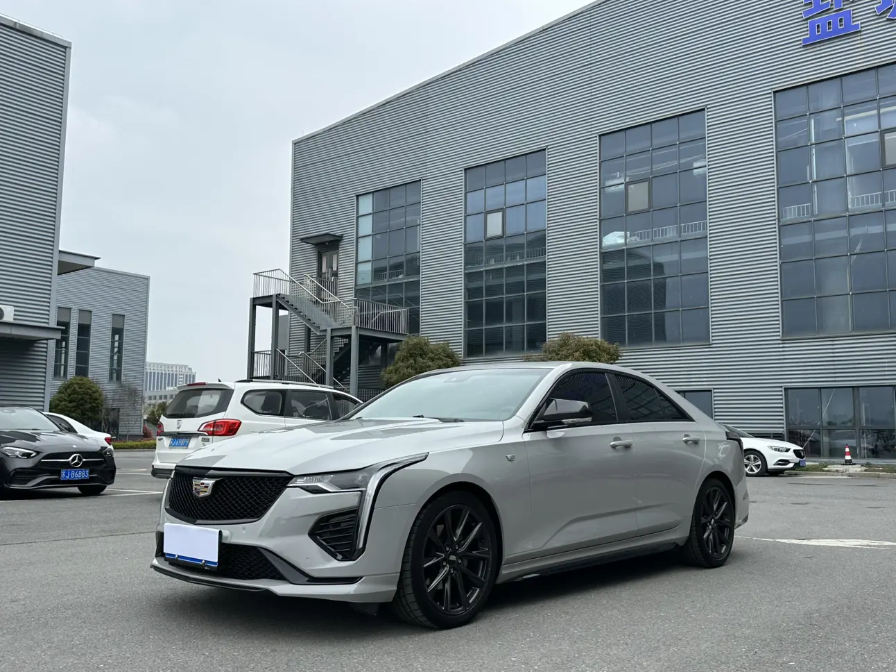 Cadillac CT4