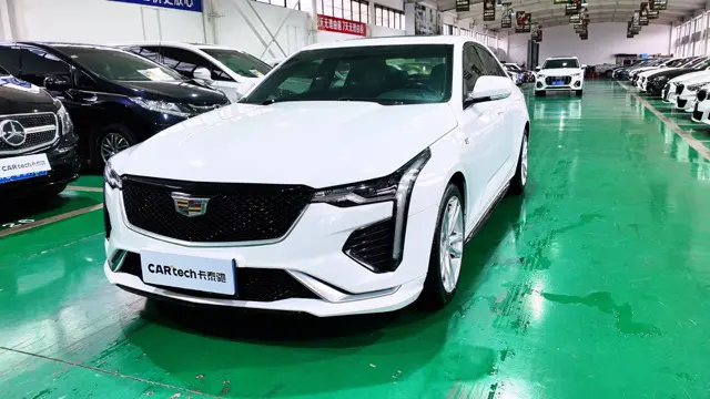Cadillac CT4