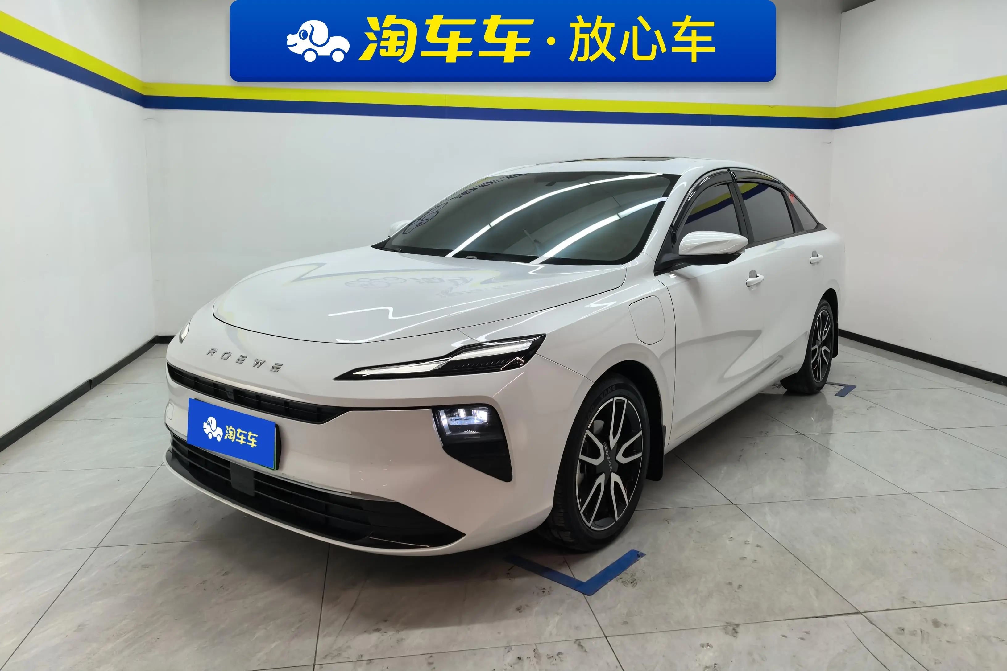 Roewe D6