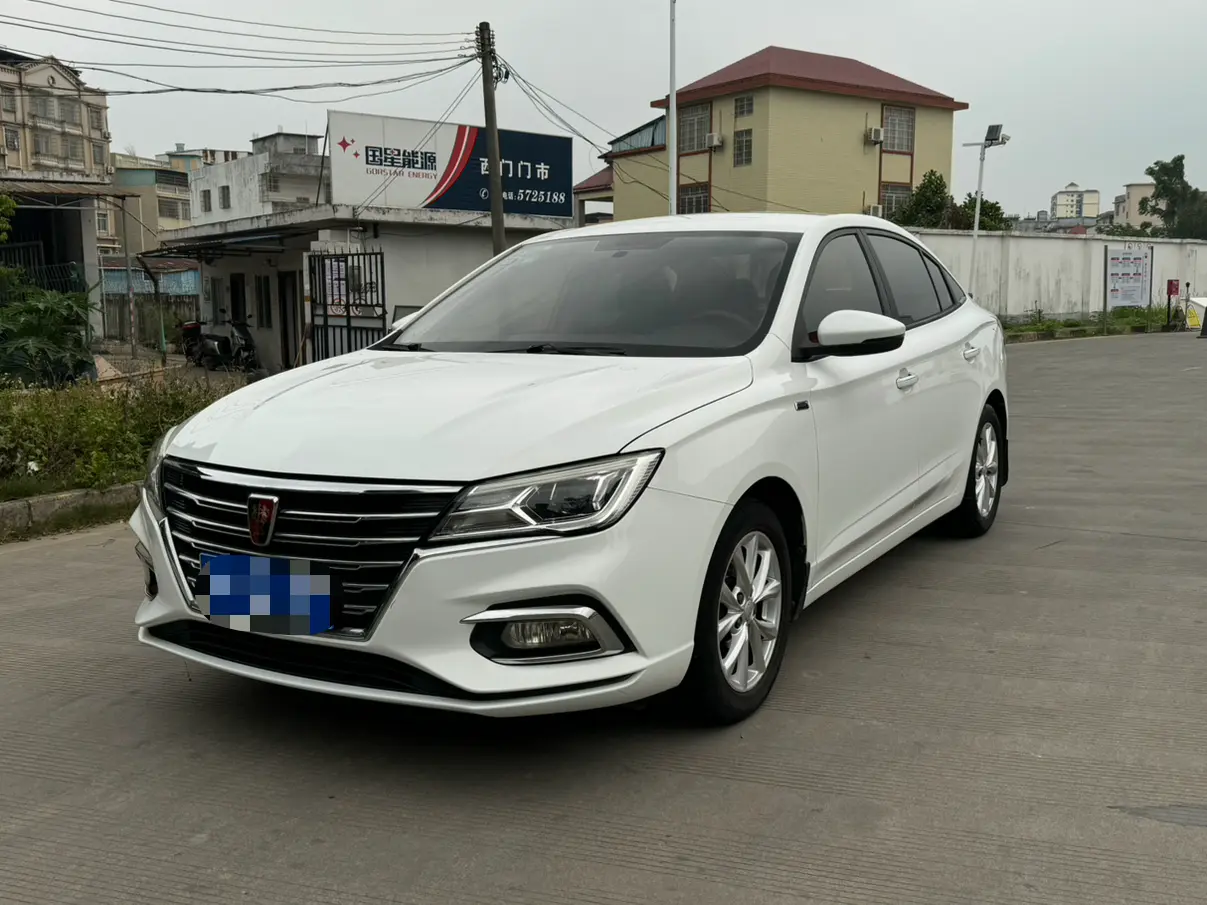 Roewe i5