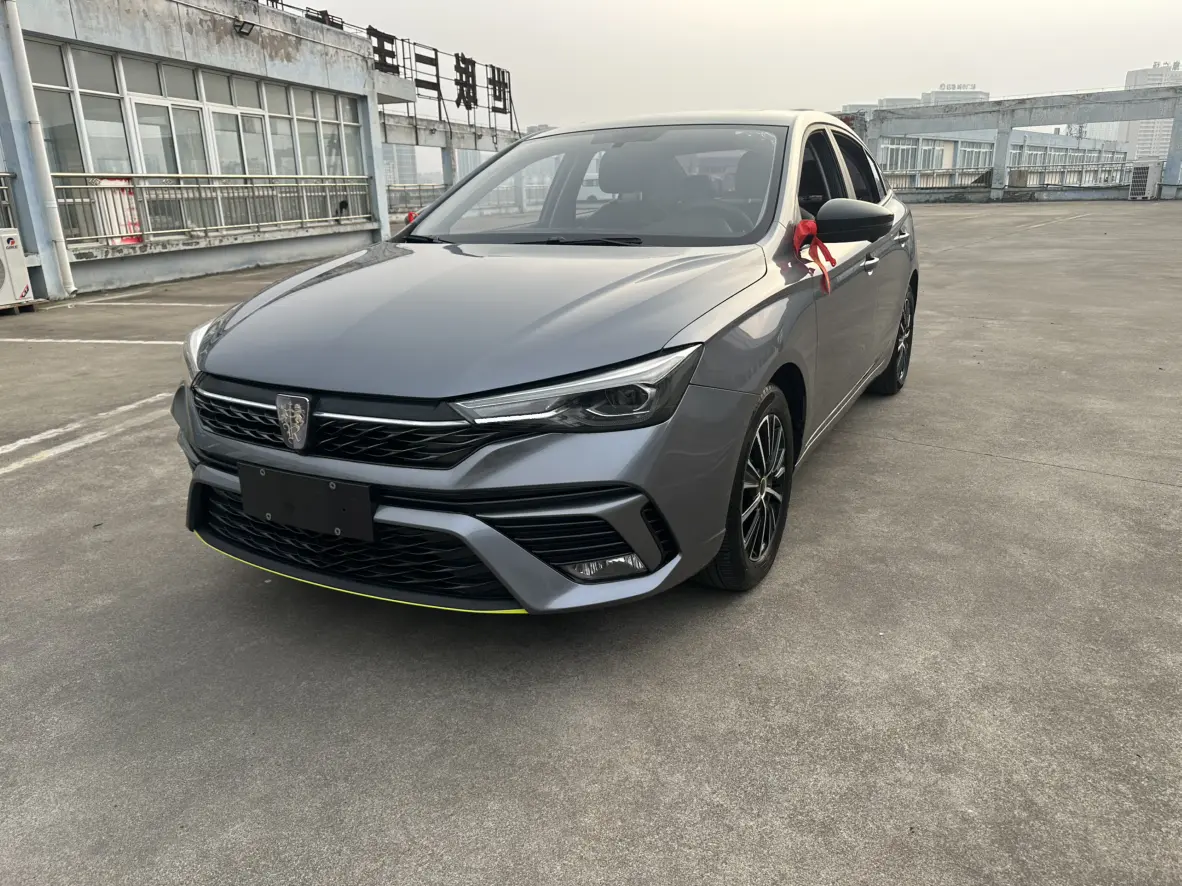 Roewe i5