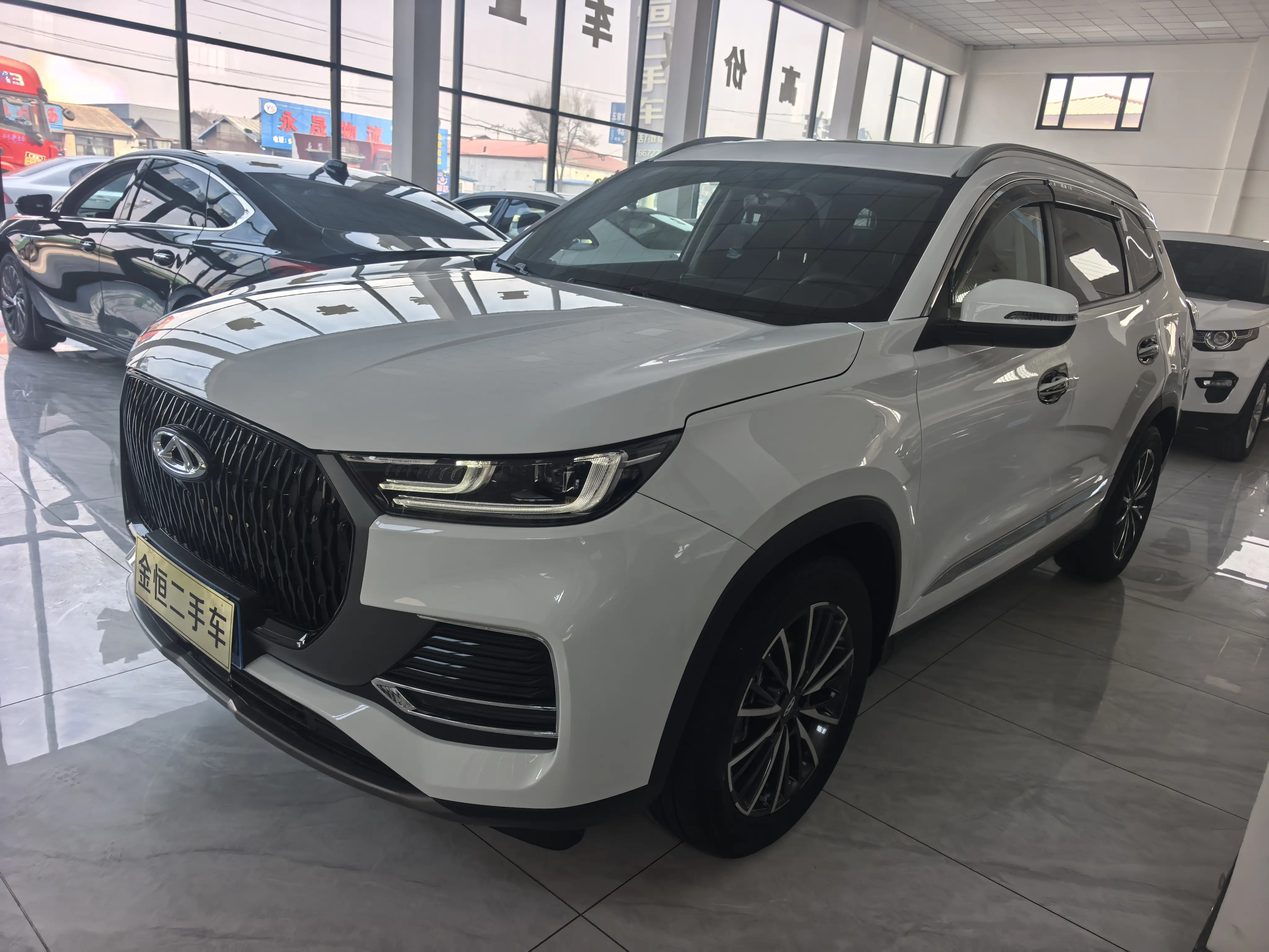 Chery Tiggo 8