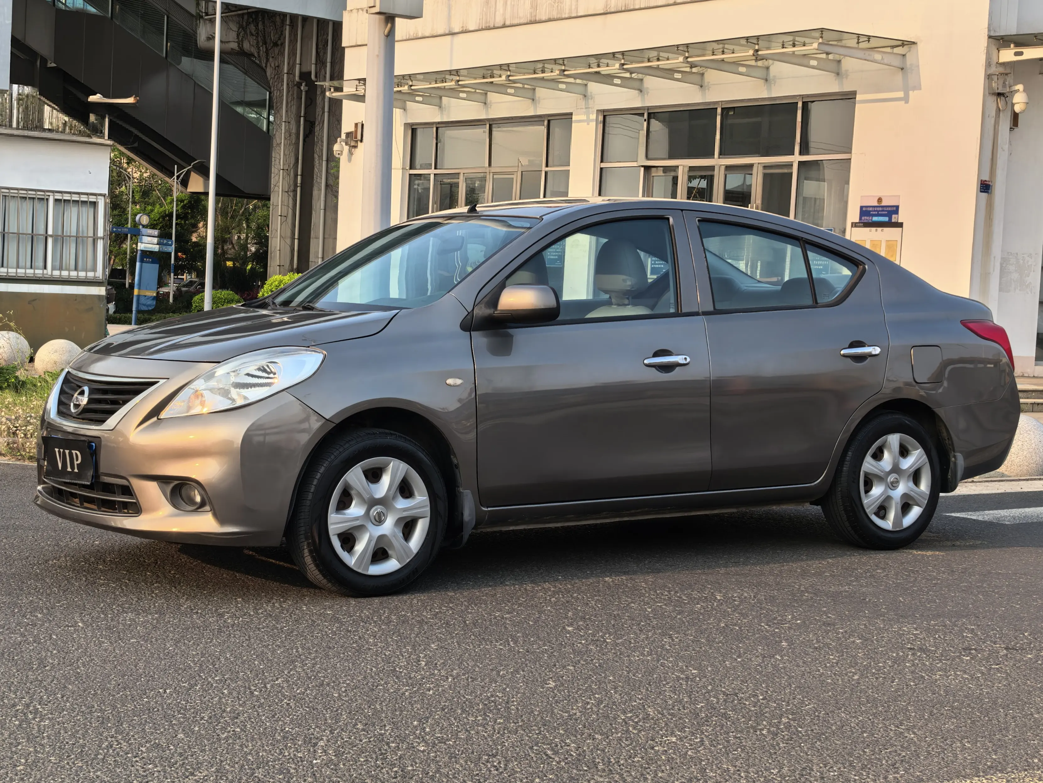 Nissan Sunlight
