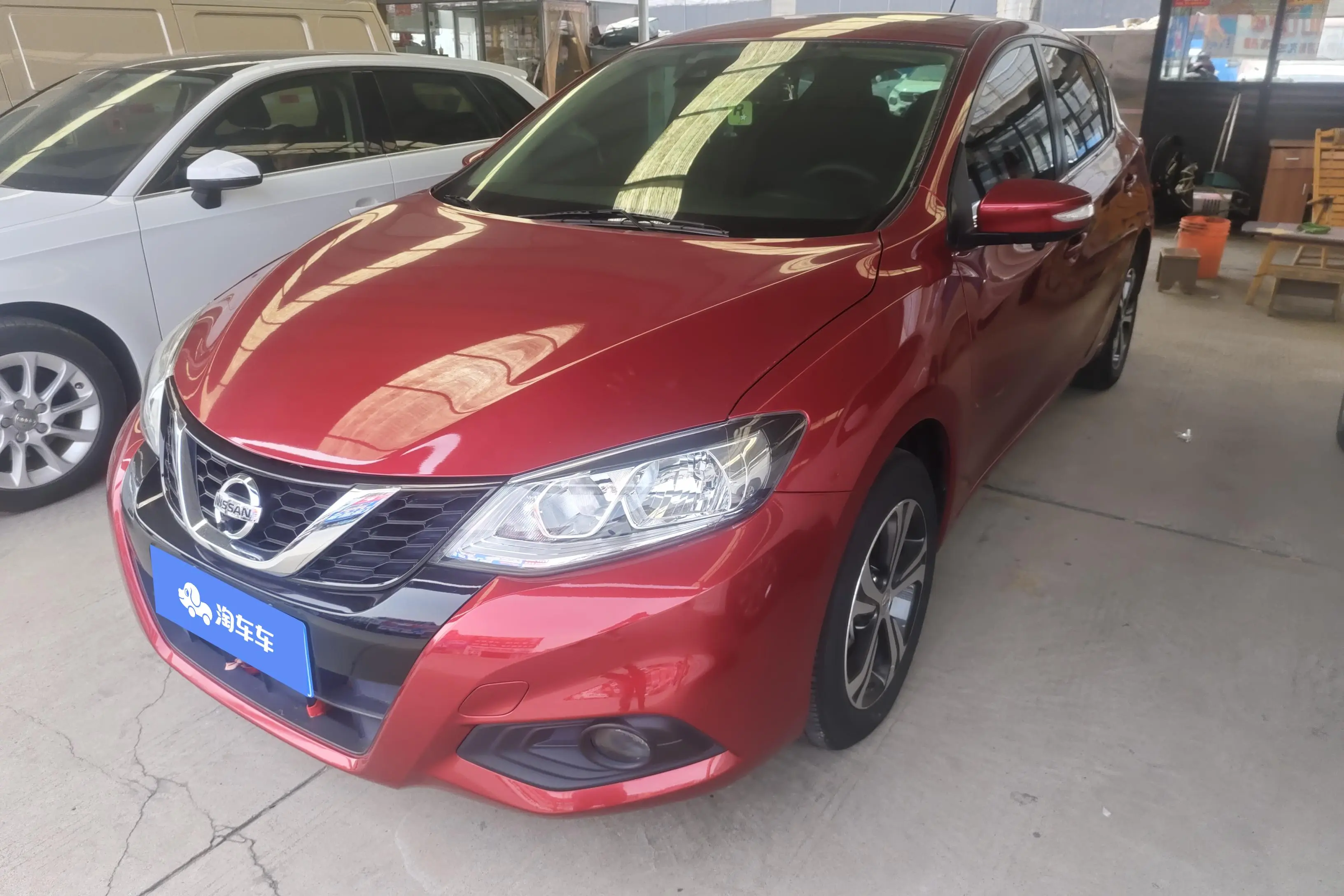Nissan Tiida