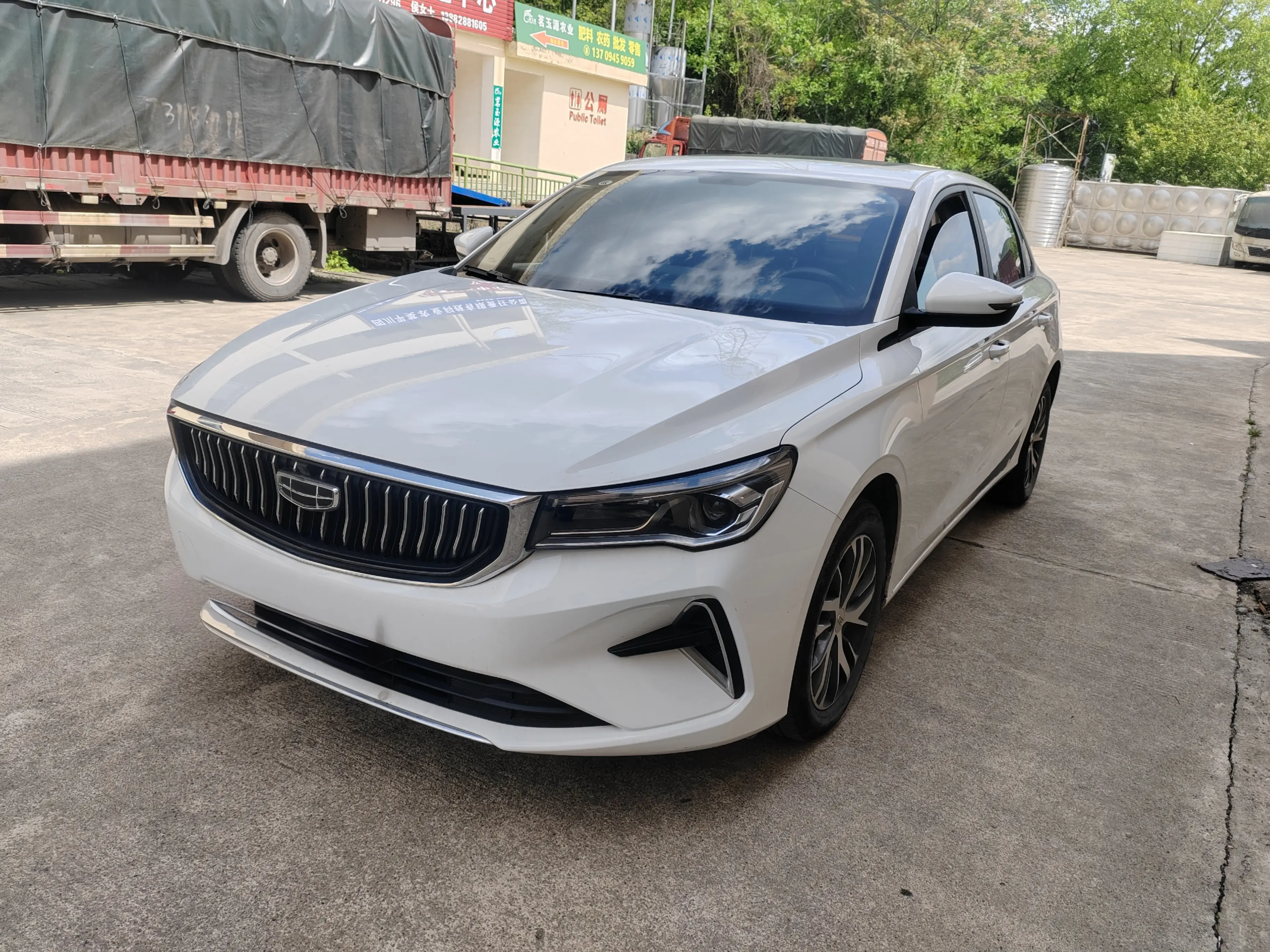 Geely Emgrand