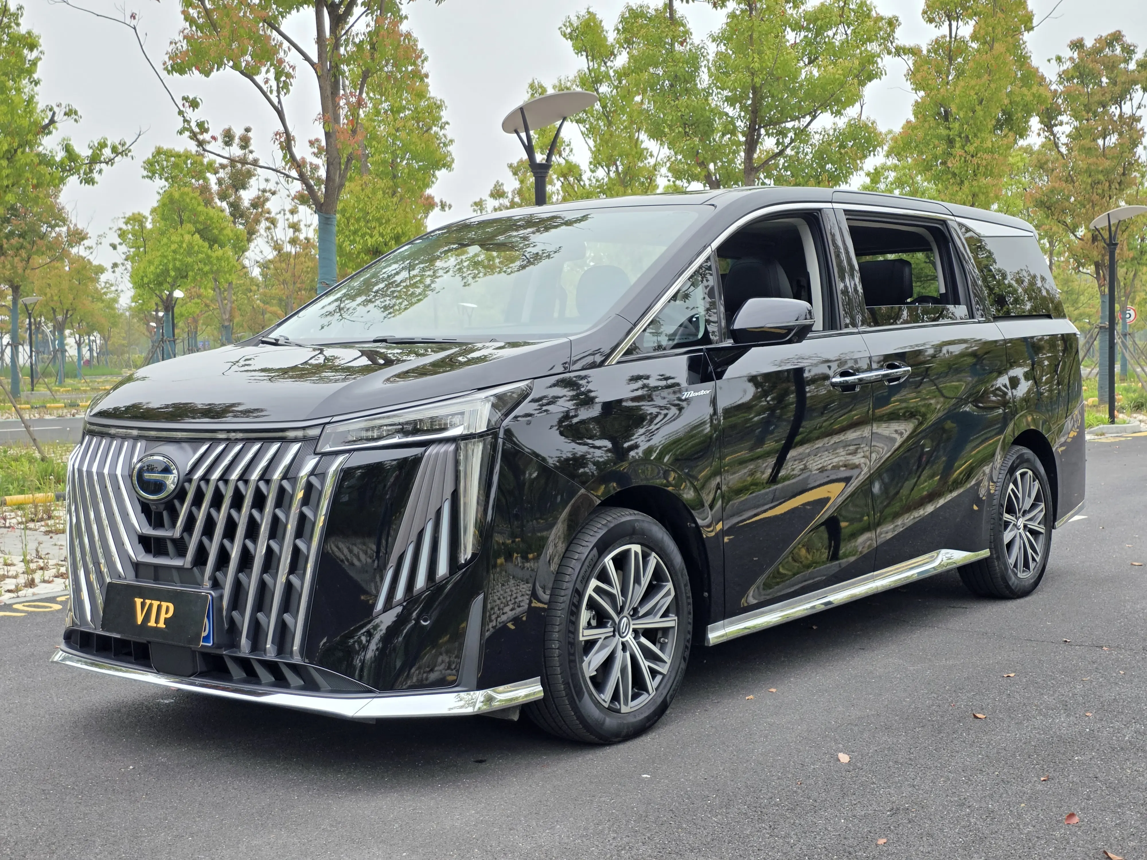 GAC Trumpchi M8