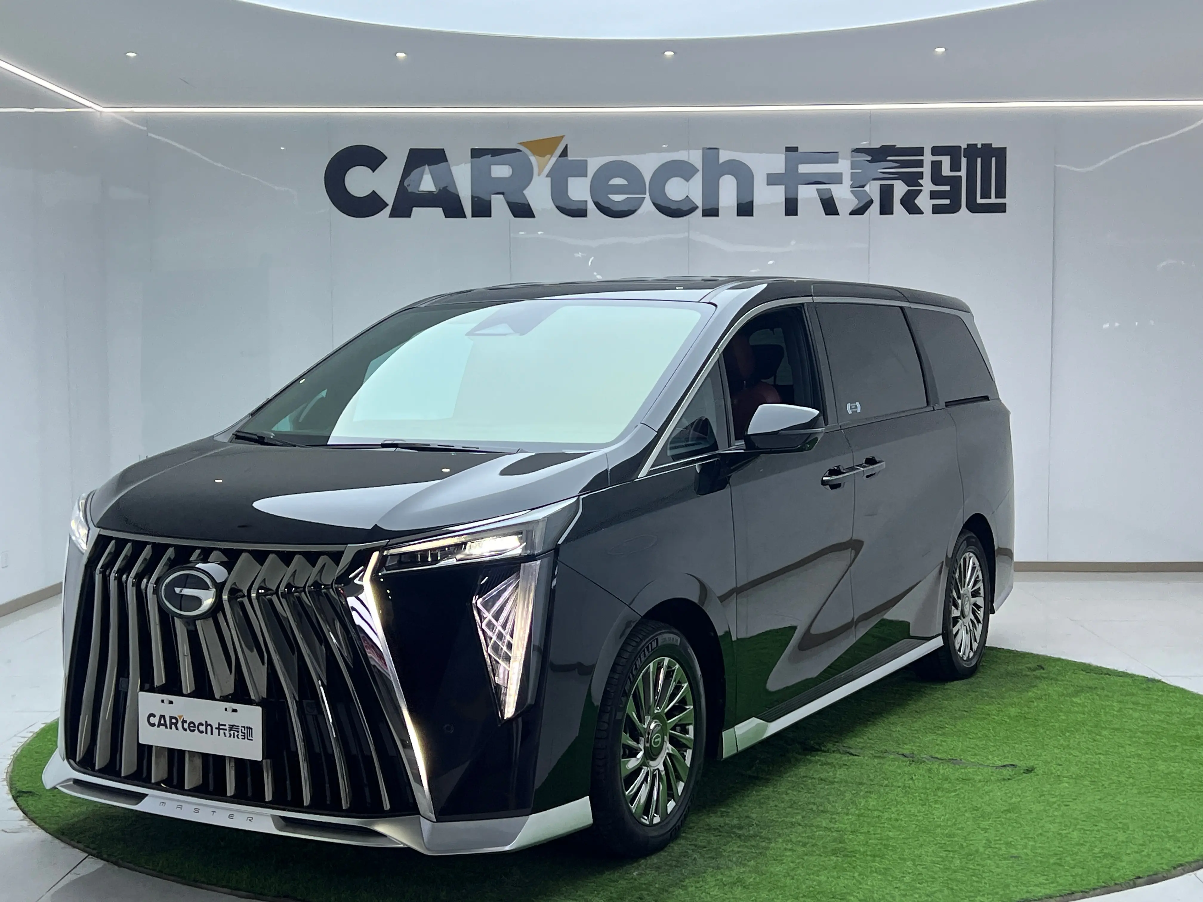 GAC Trumpchi M8