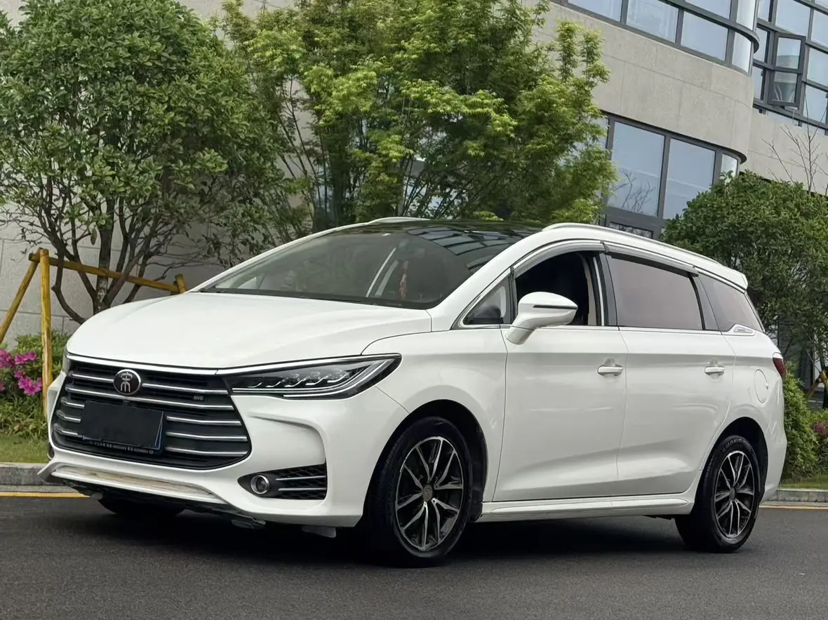 BYD Song MAX