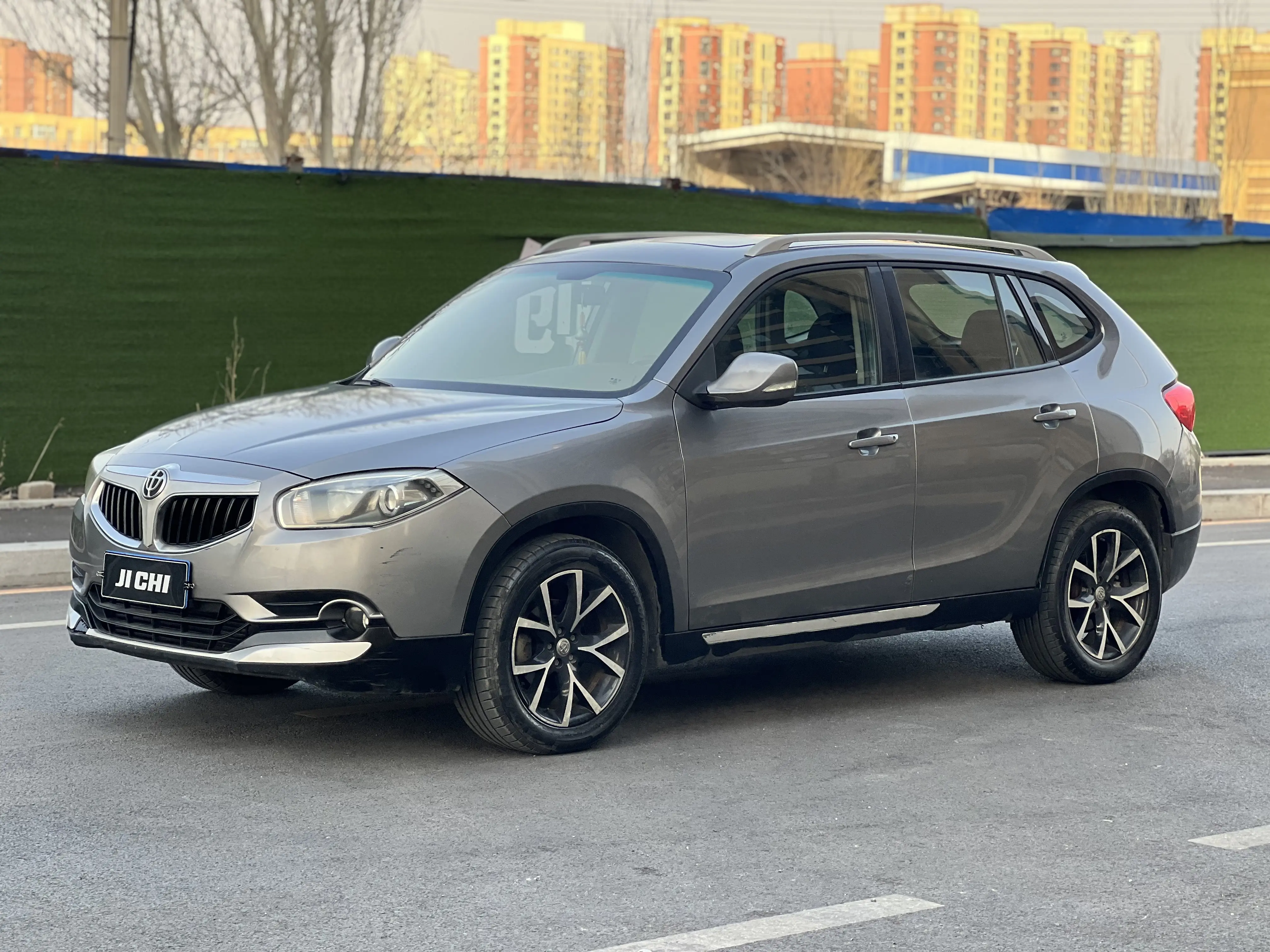 Brilliance Zhonghua V5
