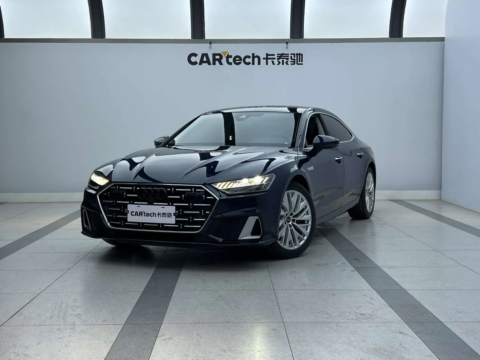 Audi A7L