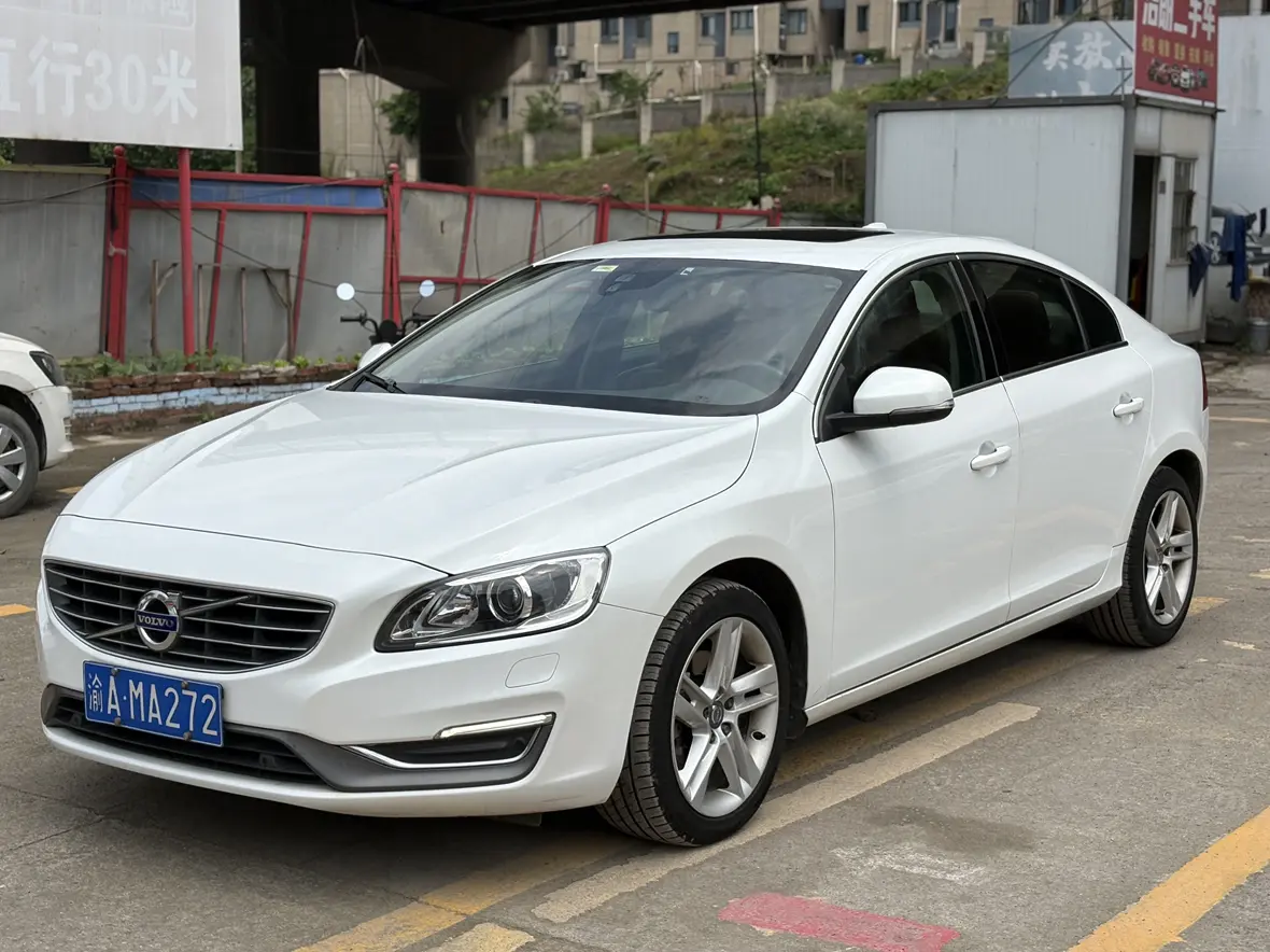 Volvo S60