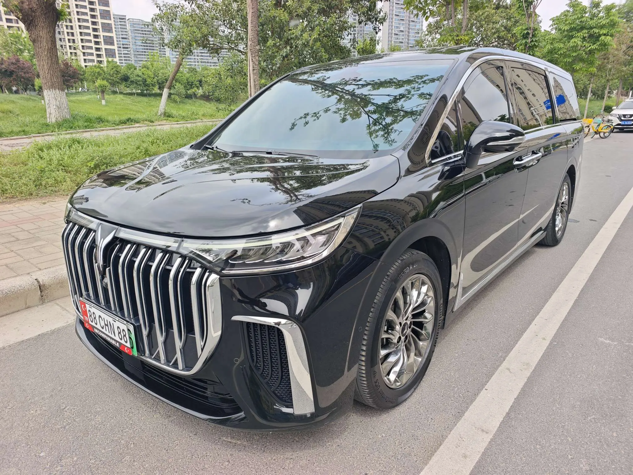 Voyah Lantu Dreamer PHEV