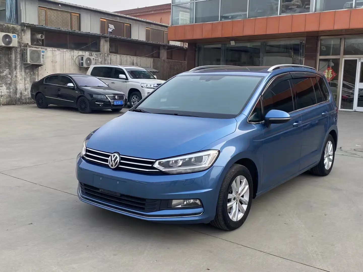 Volkswagen Touran L