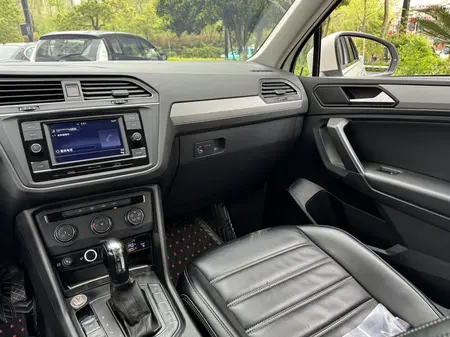 catalog-car-9