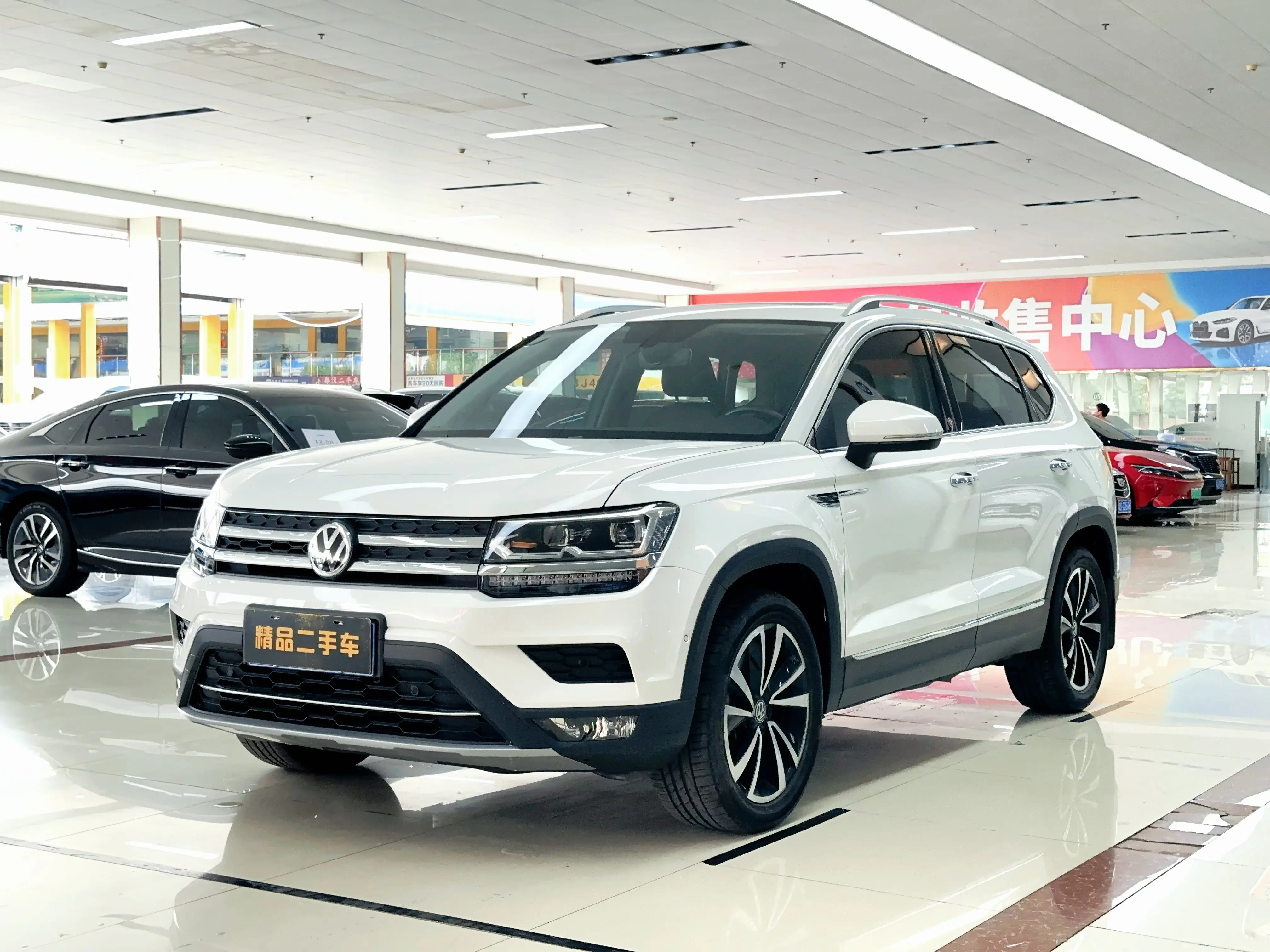 Volkswagen Tharu