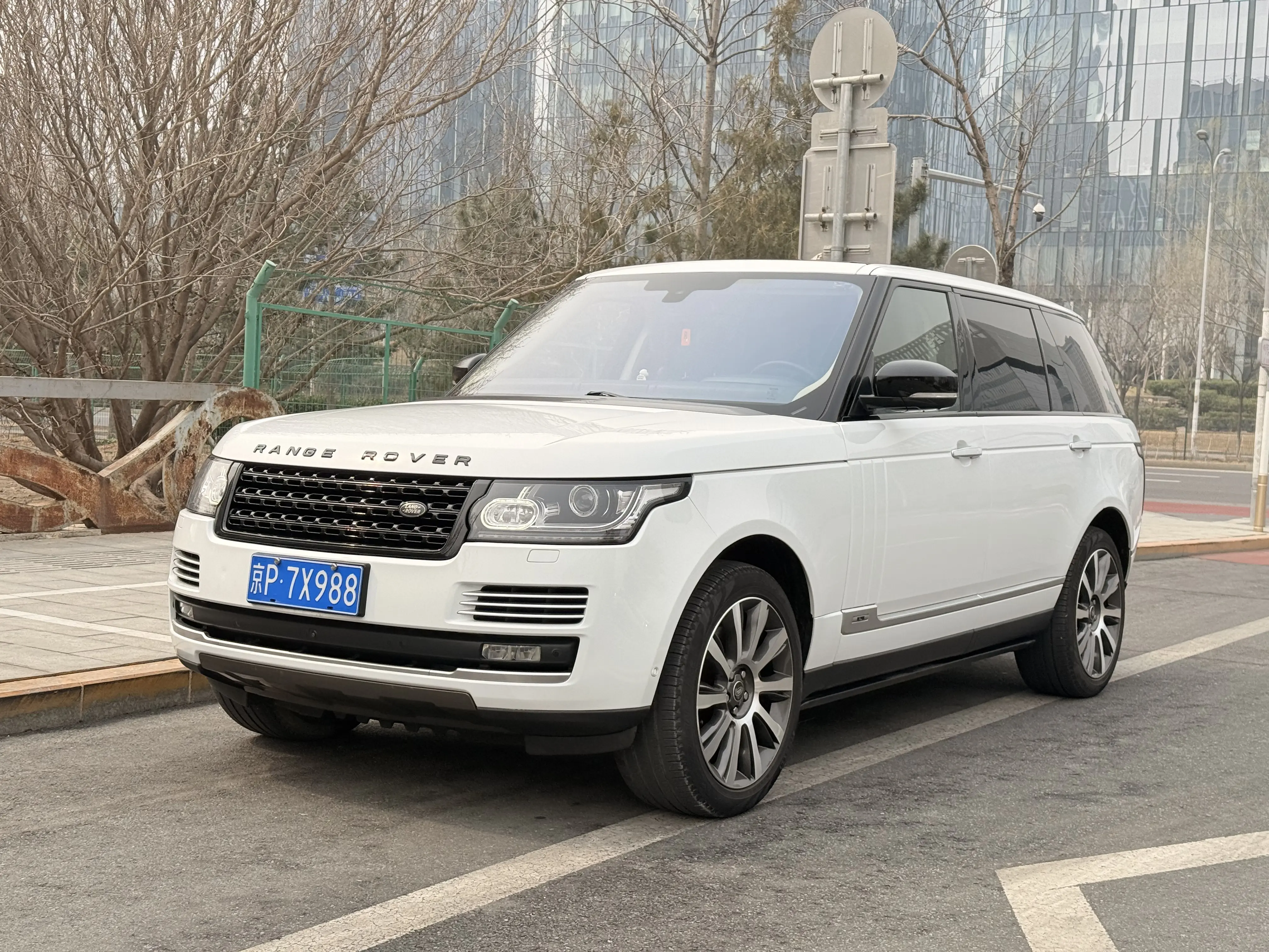 Land Rover Range rover