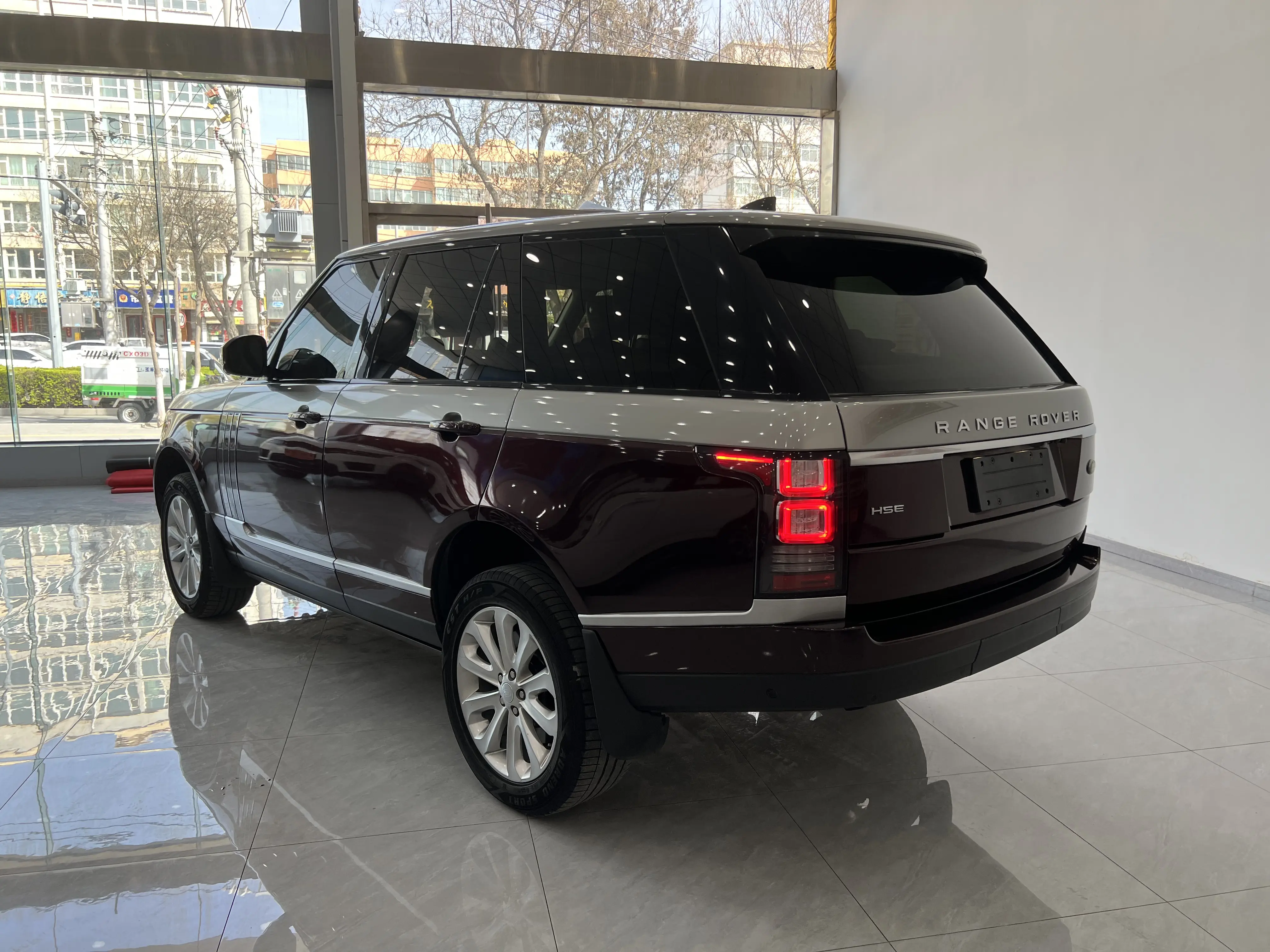 Land Rover Range rover