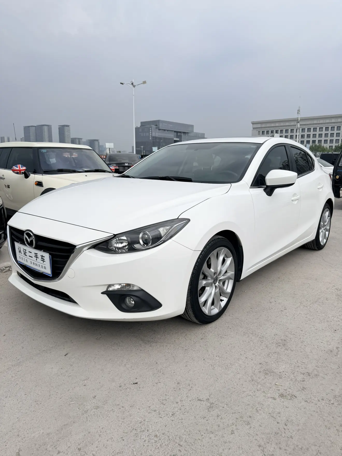 Mazda Axela