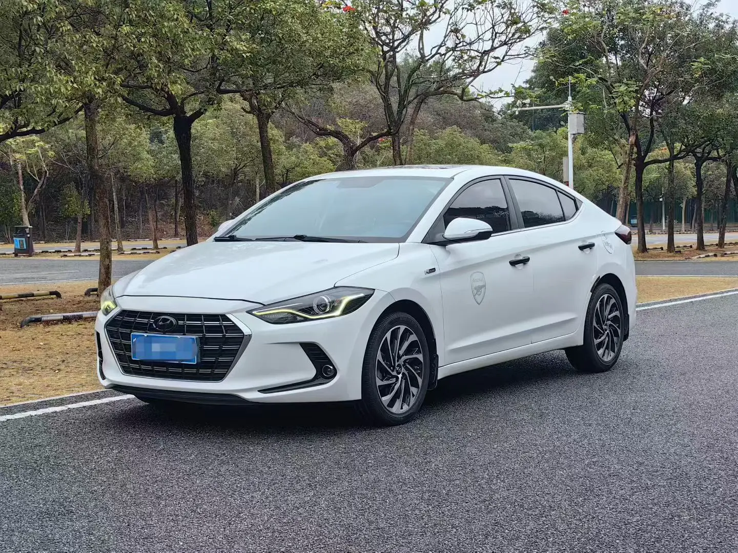 Hyundai Lead