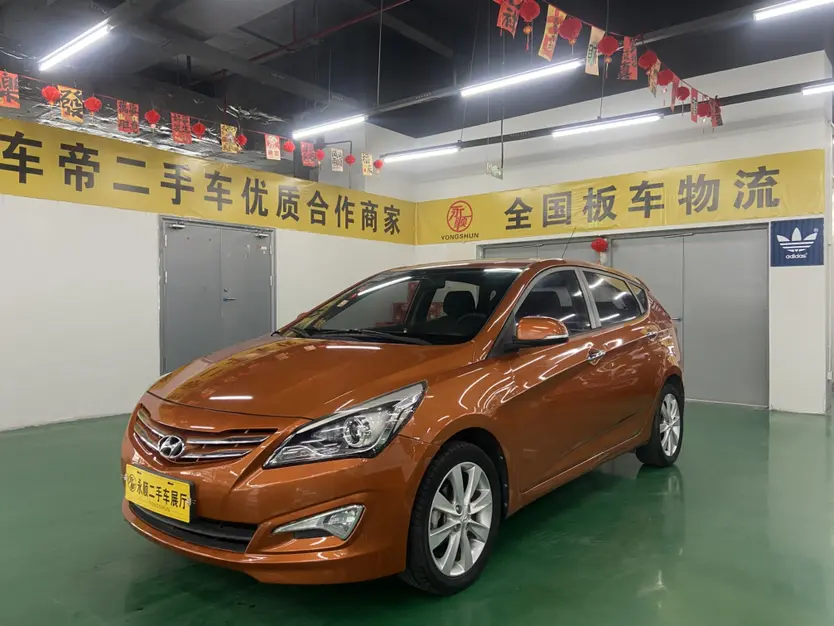 Hyundai Verna RV