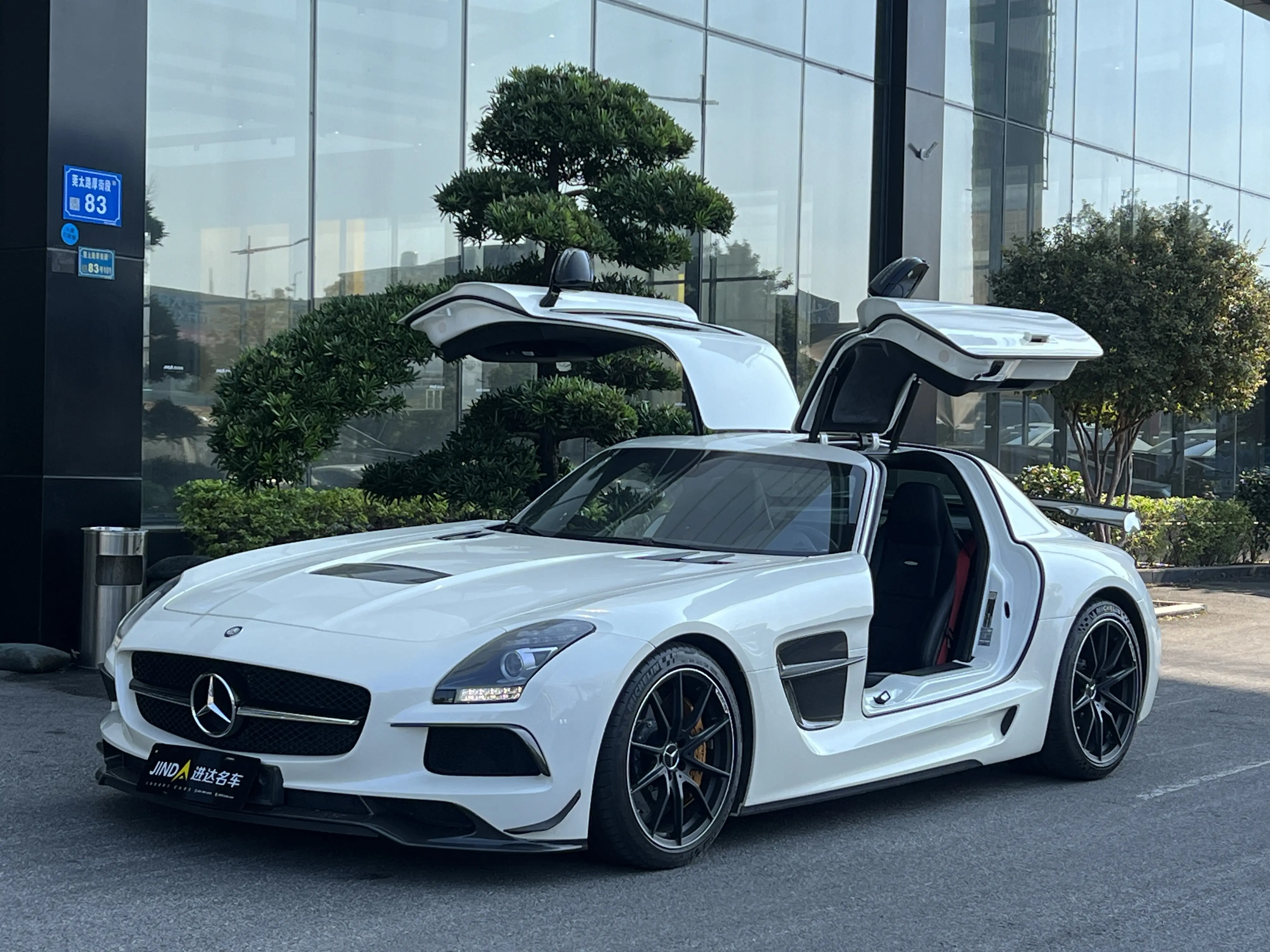 Mercedes-Benz SLS-Class AMG