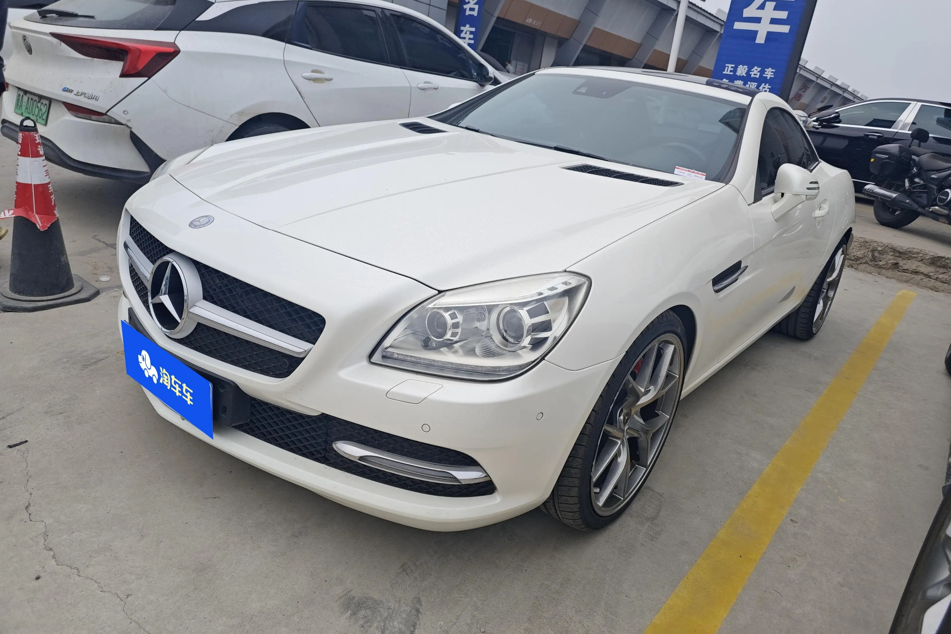 Mercedes-Benz Mercedes Benz SLK Class