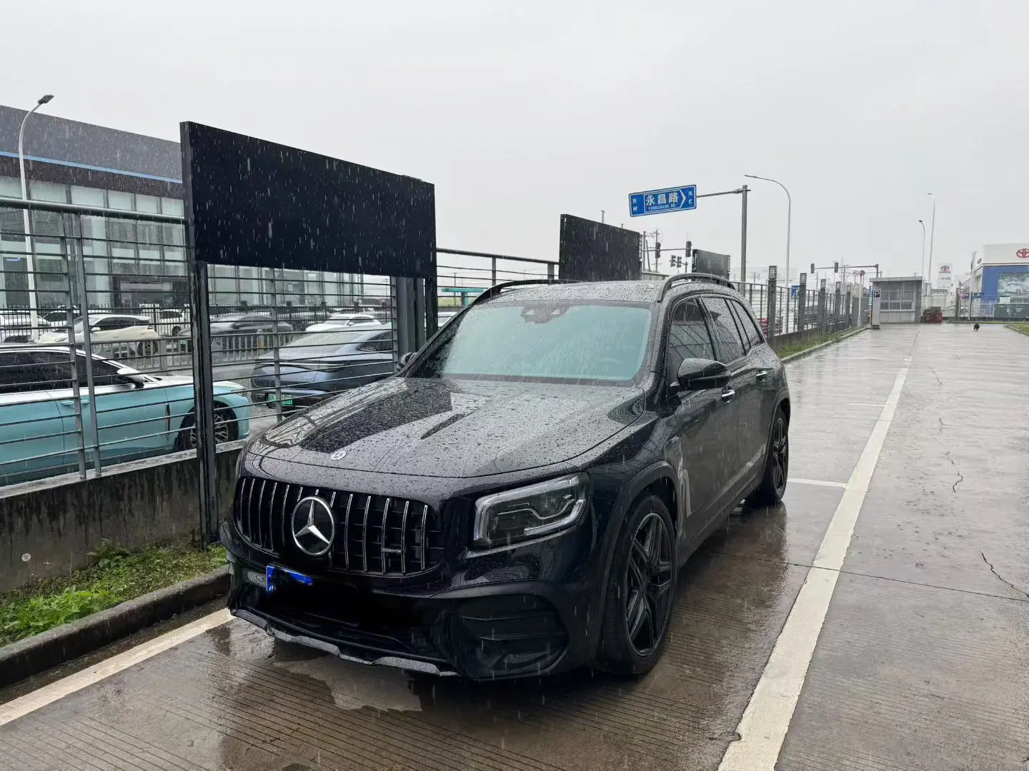 Mercedes-Benz GLB AMG