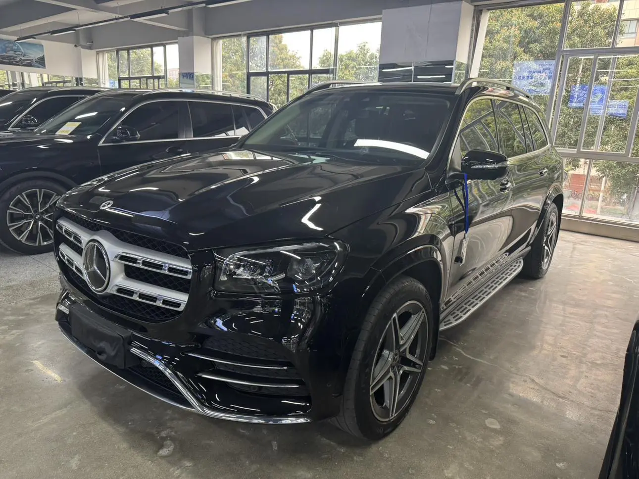 Mercedes-Benz Mercedes Benz GLS