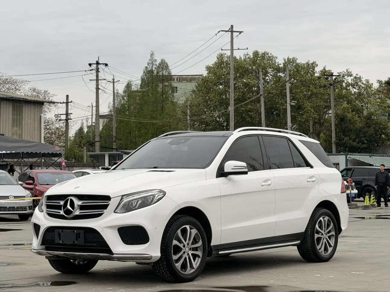 Mercedes-Benz GLE (Imported)