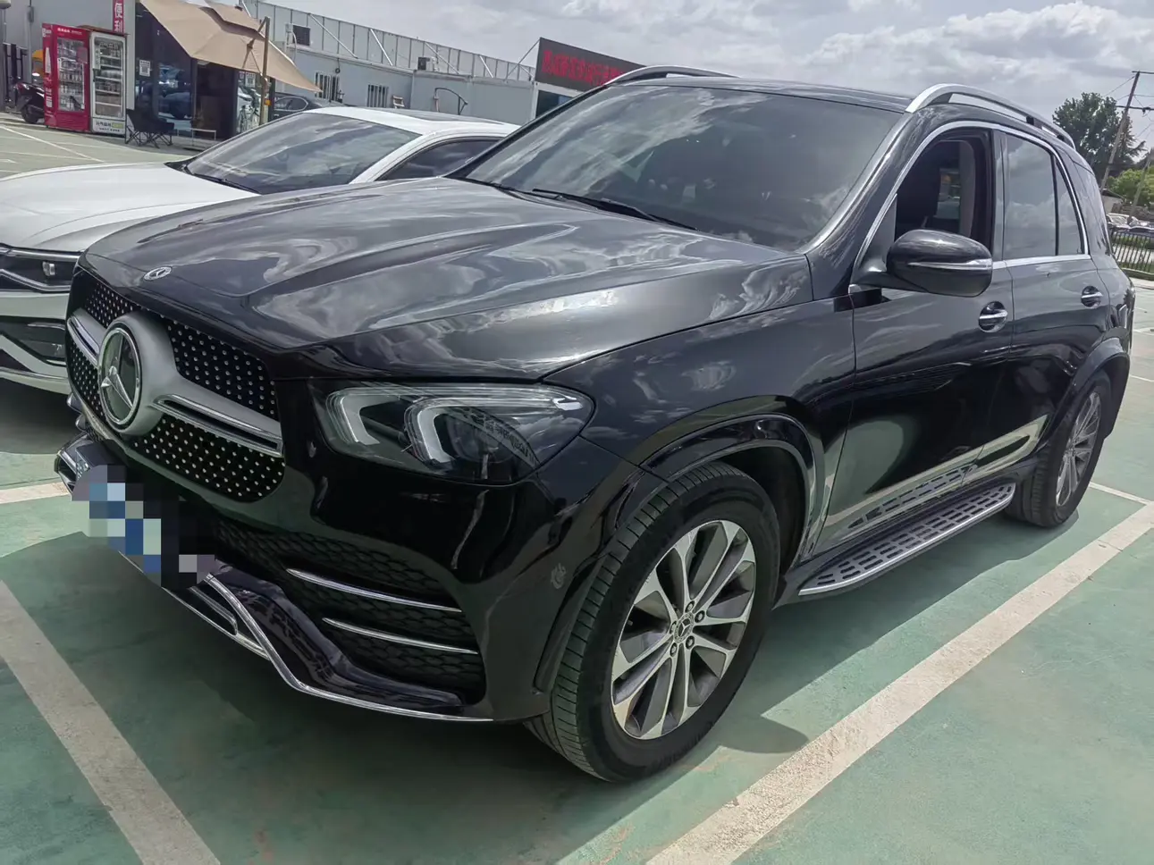 Mercedes-Benz GLE (Imported)