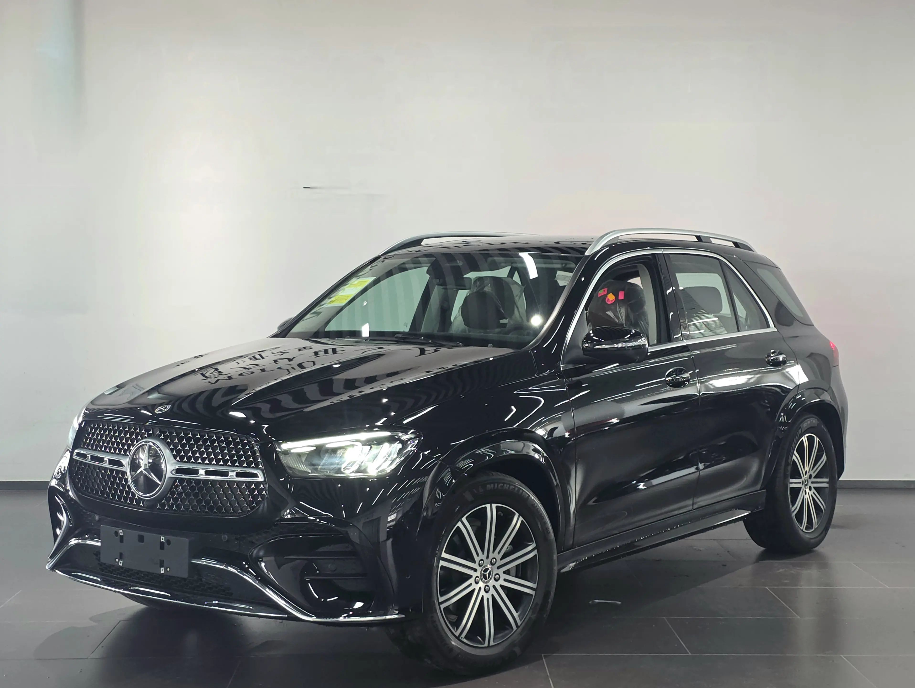Mercedes-Benz GLE (Imported)